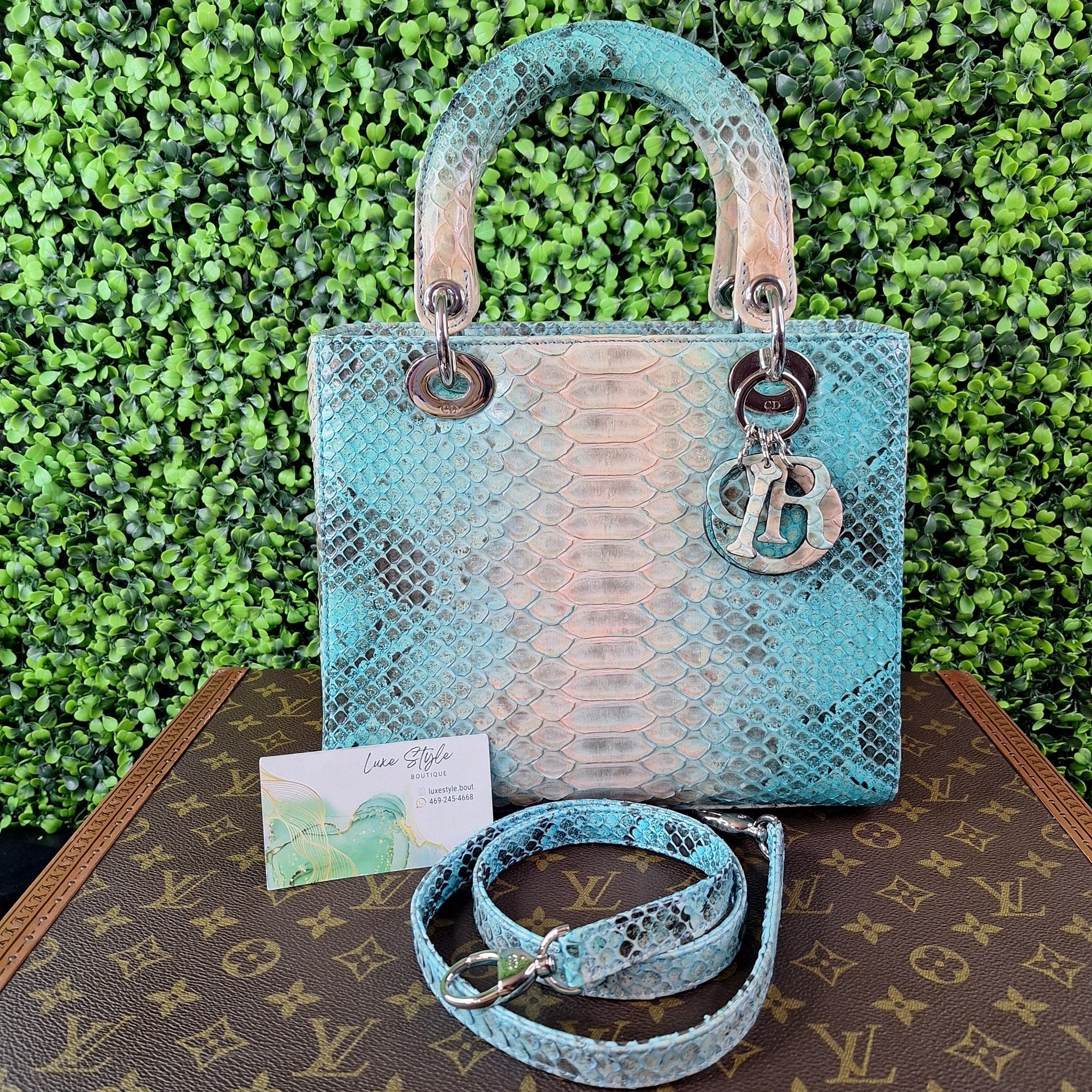 Dior