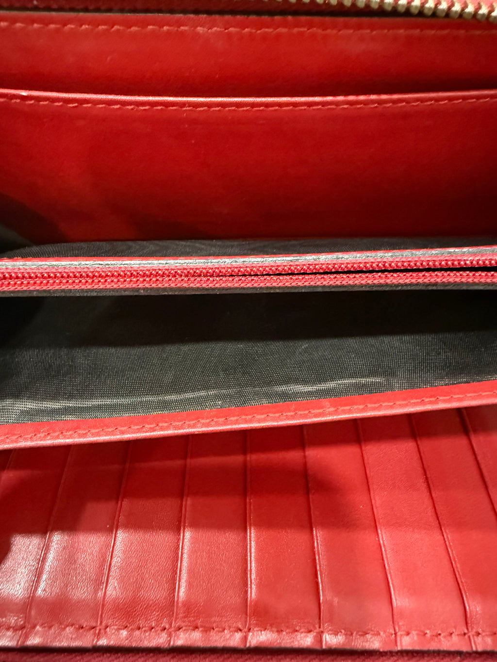 Gucci Marmont Red Wallet