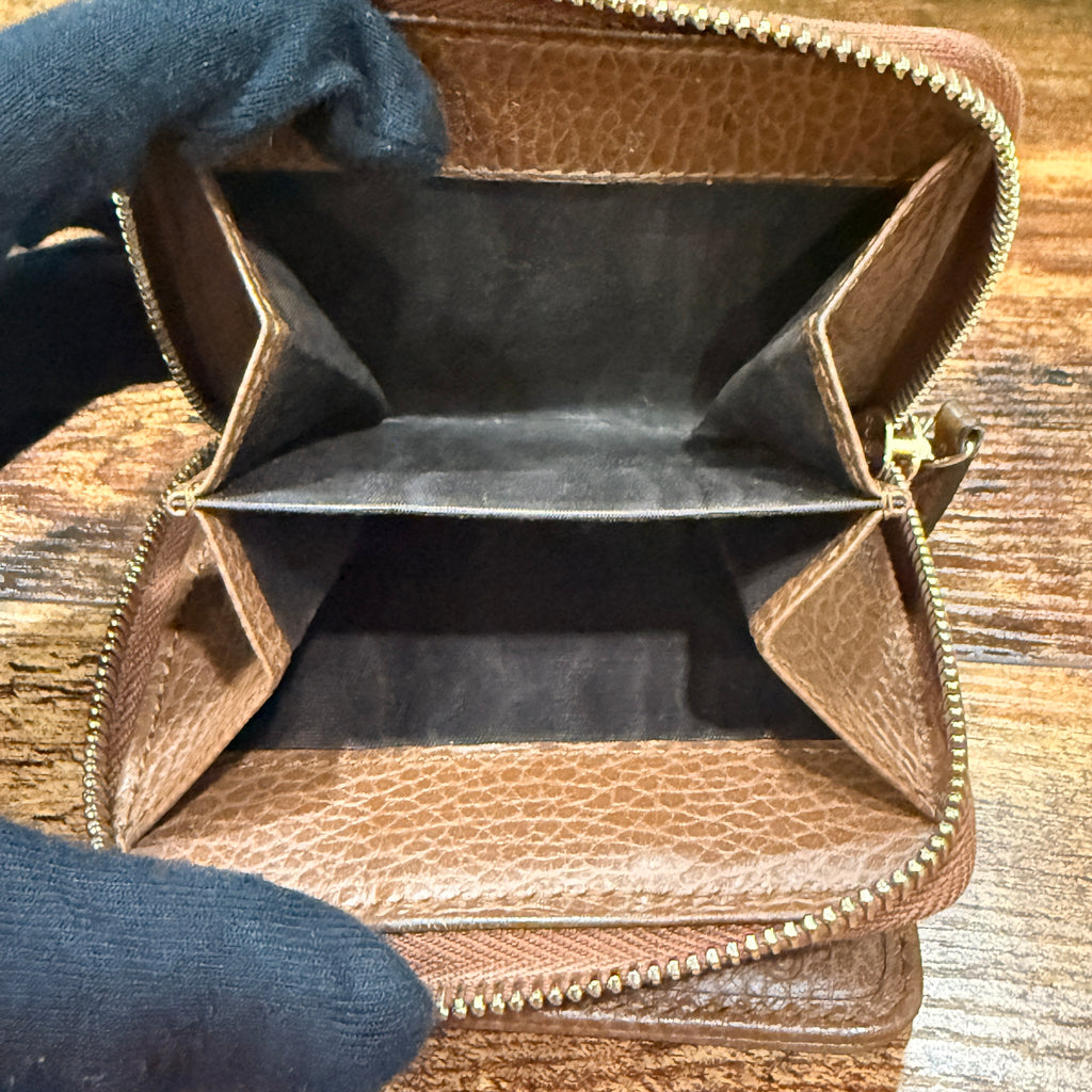 Gucci Beige Bifold Compact Wallet
