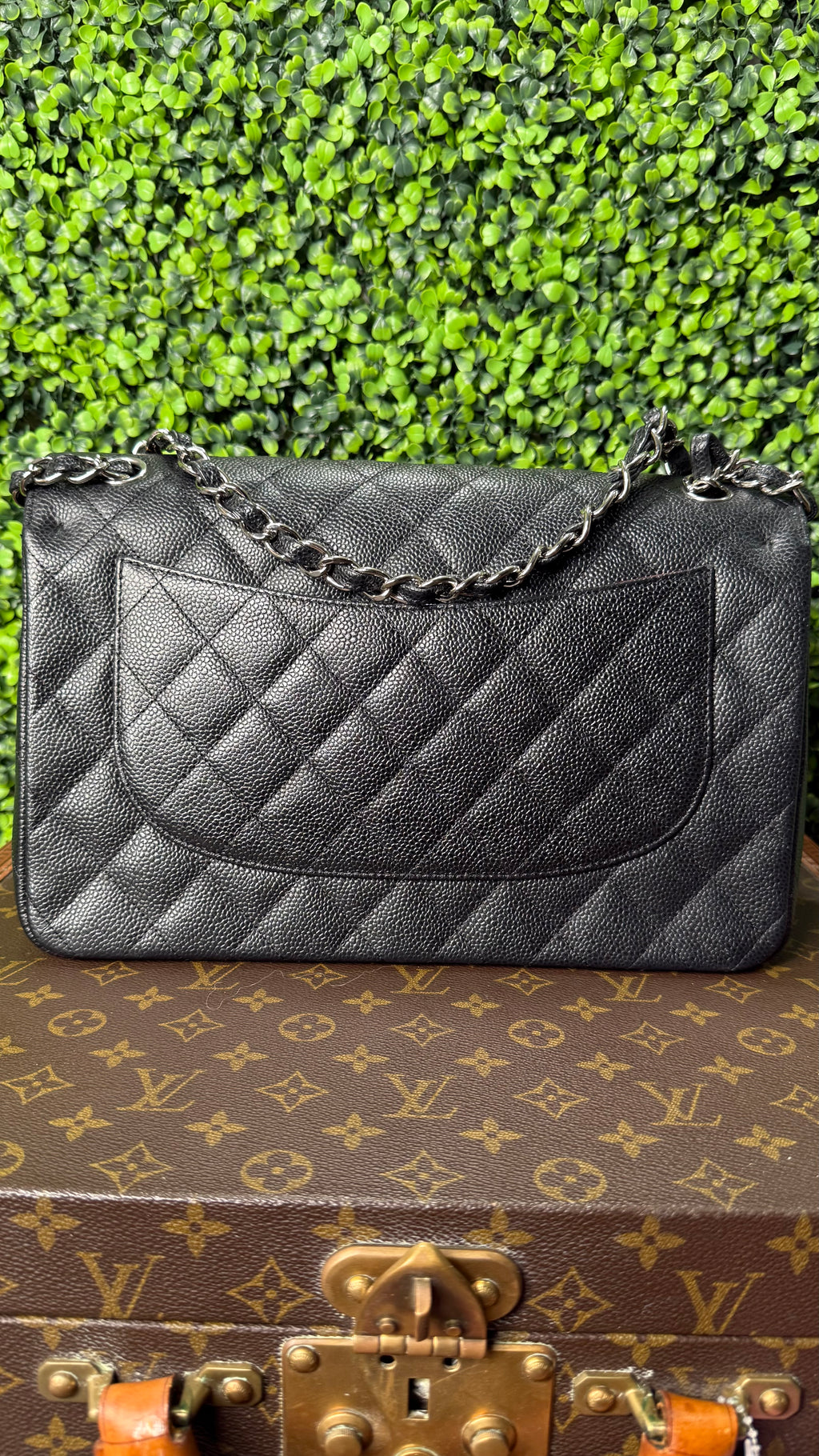 Chanel Jumbo Classic Double Flap