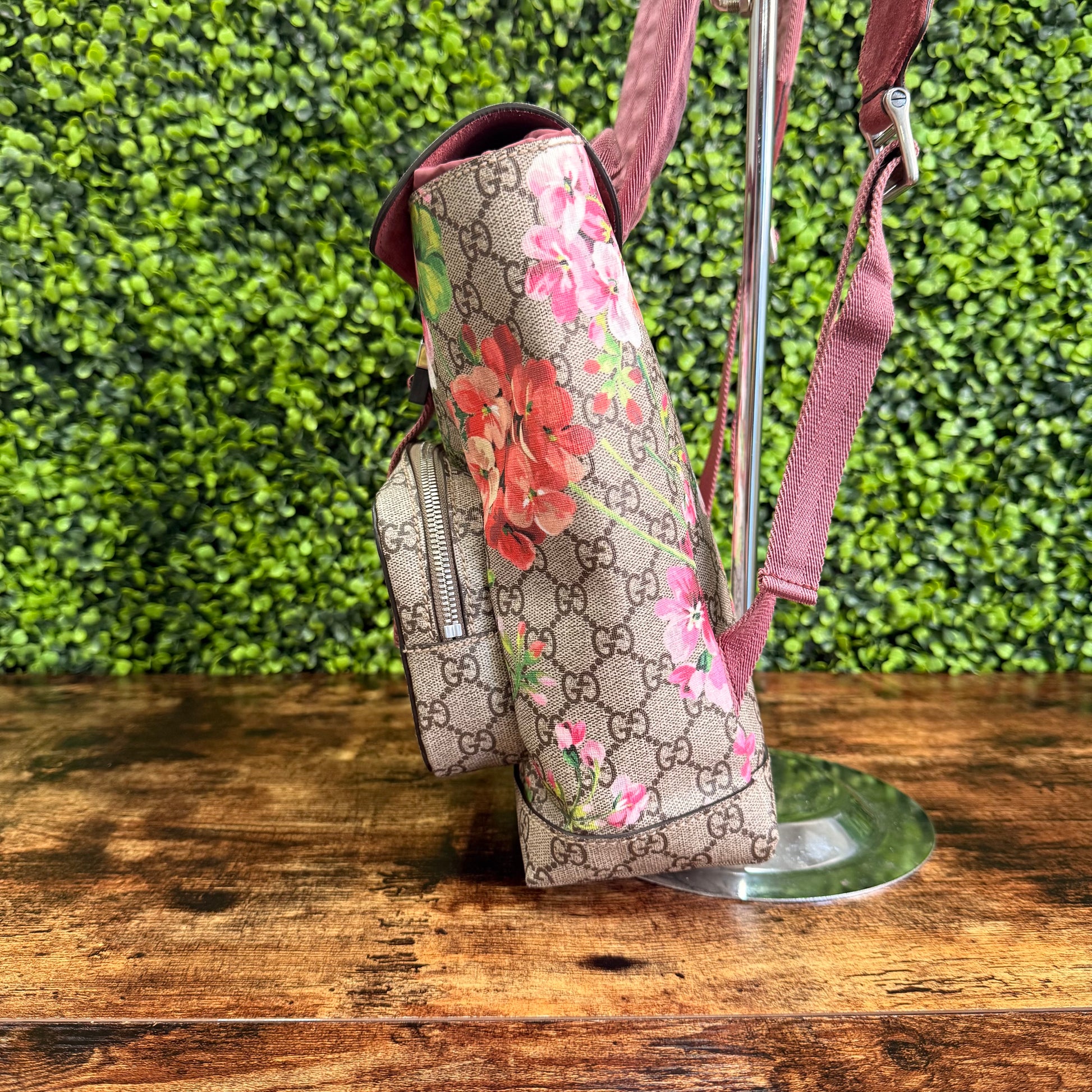 Gucci GG Supreme Canvas Bloom Backpack