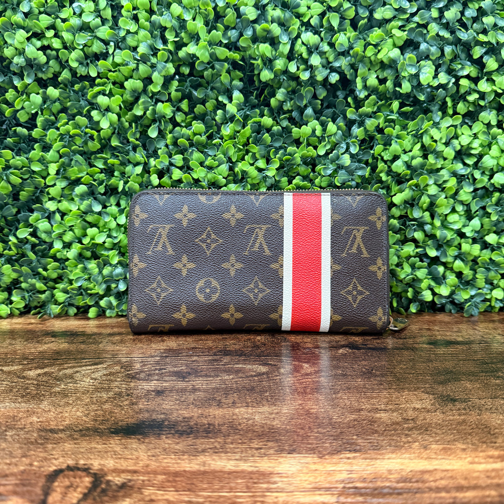 Louis Vuitton Monogram China Run Zippy Wallet