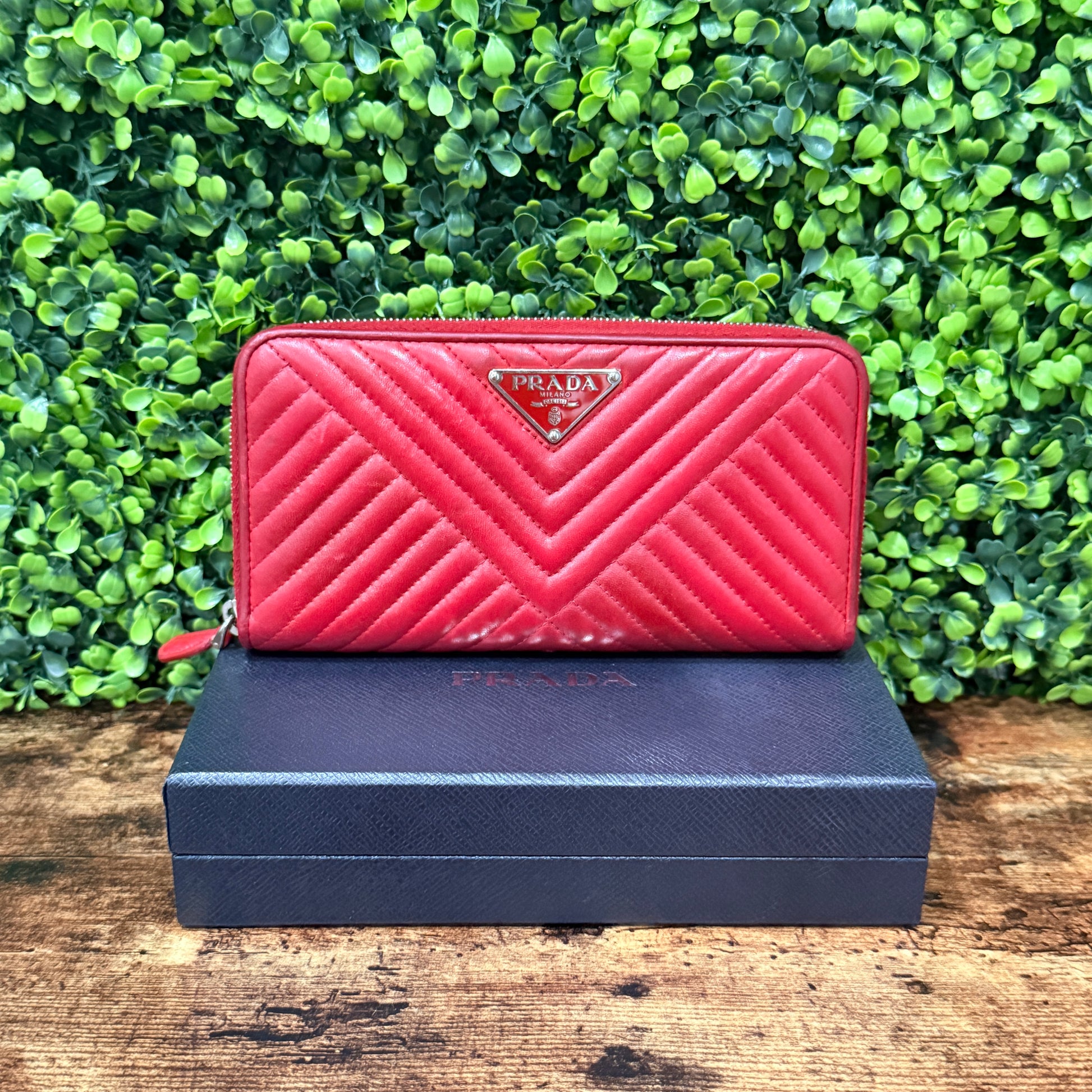 Prada Red Diagramme Wallet