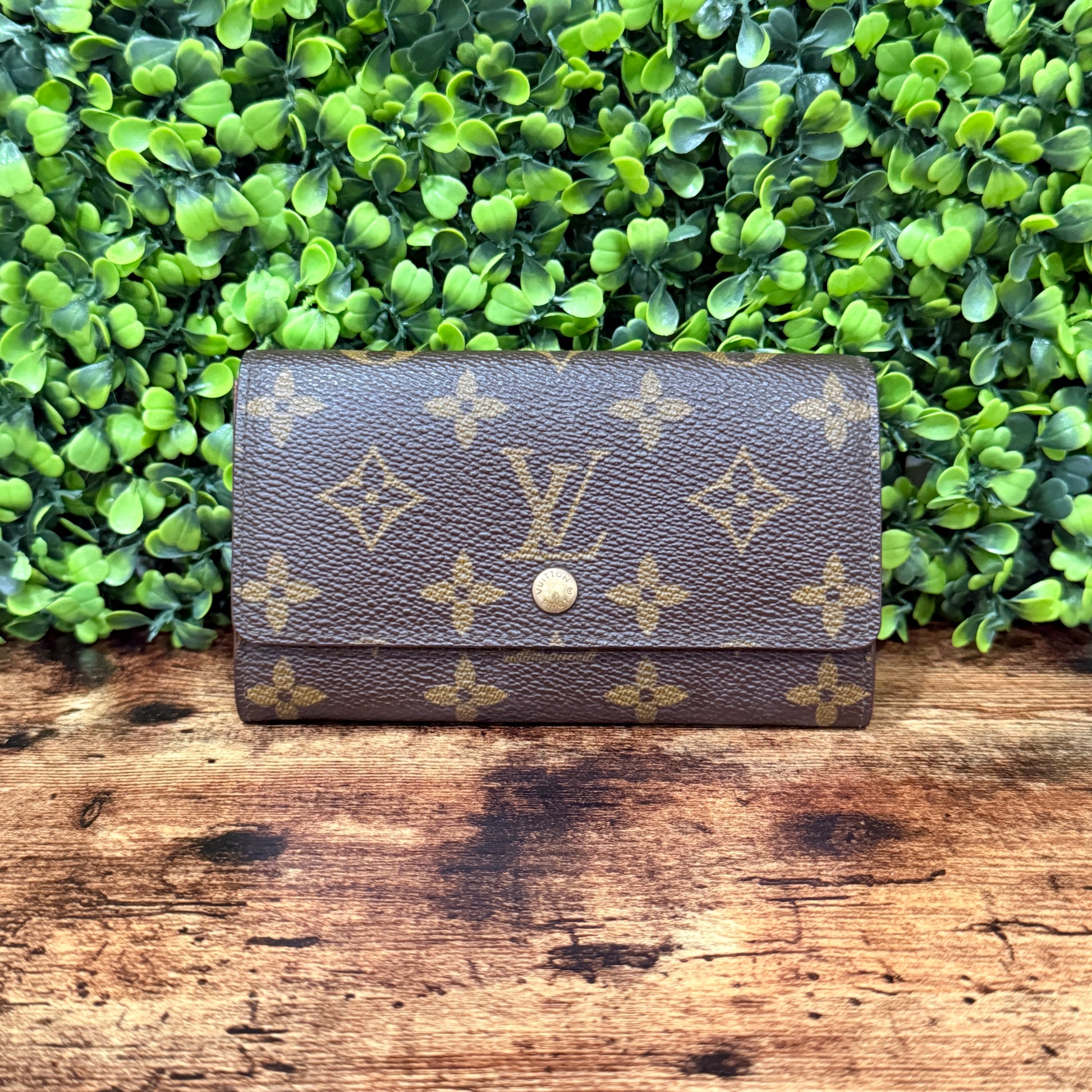 Louis Vuitton Porte Monnaie Wallet Monogram