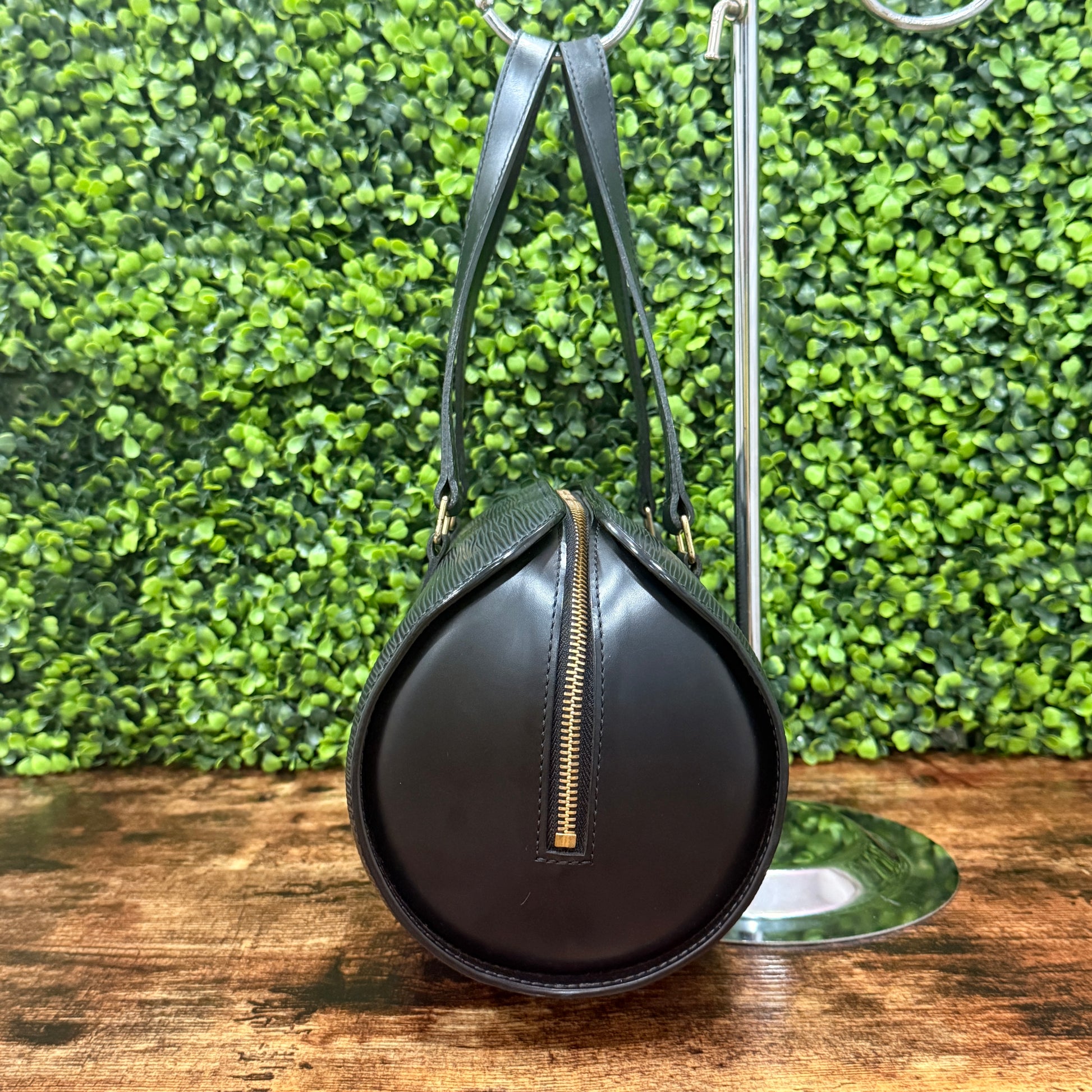 Louis Vuitton Epi Black Pavilion Handbag
