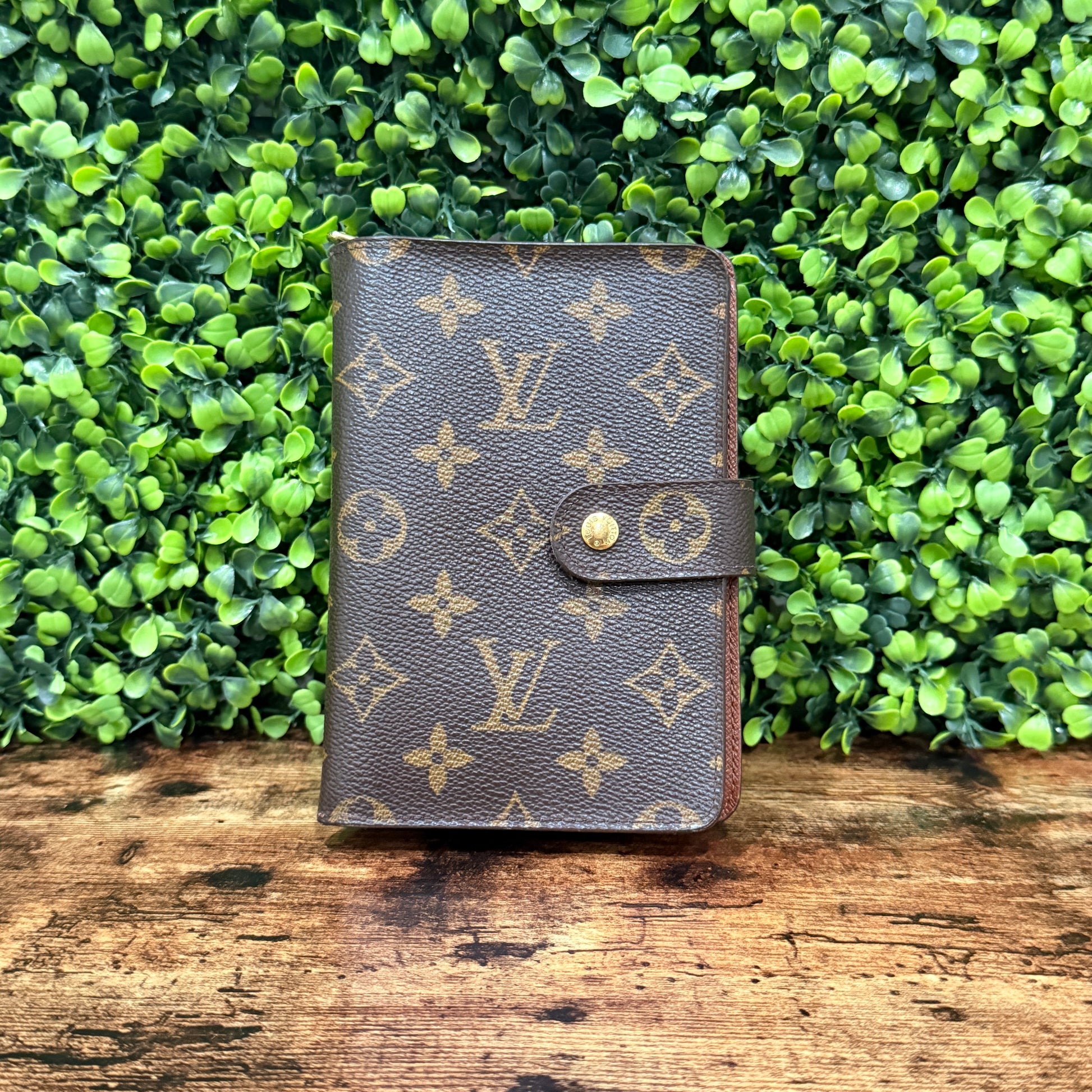 Louis Vuitton Monogram Porte Papier Wallet