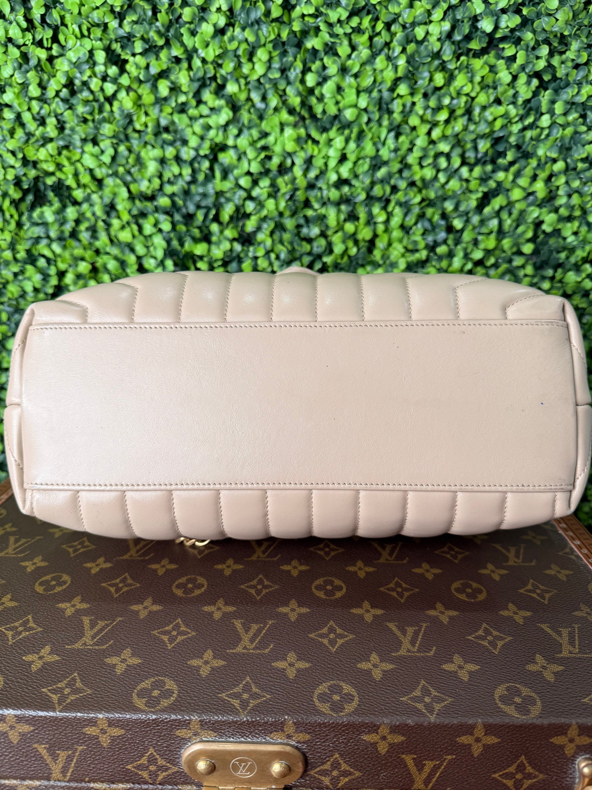 YSL Leather Loulou Beige