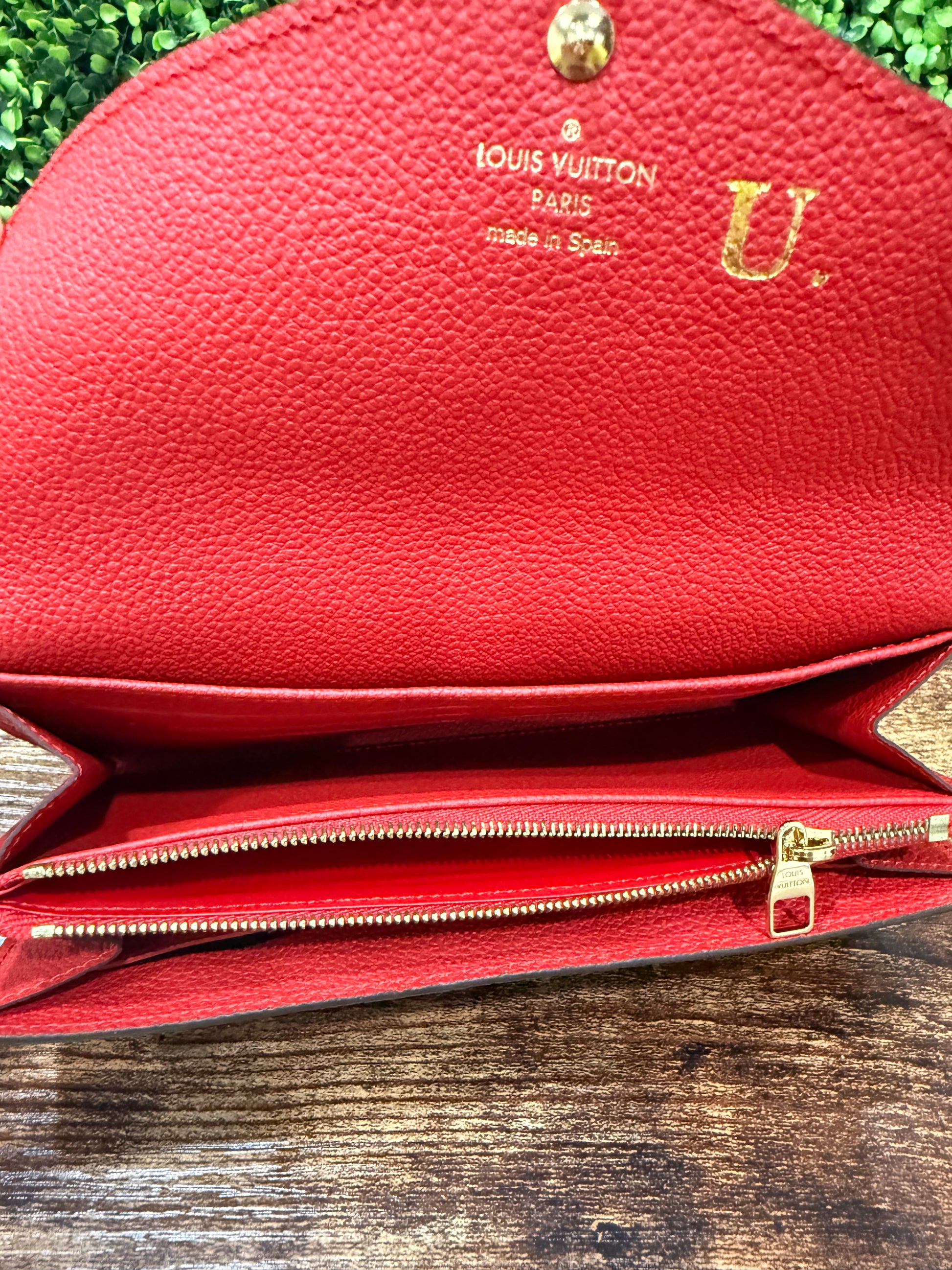 Louis Vuitton Wallet Empreinte Red