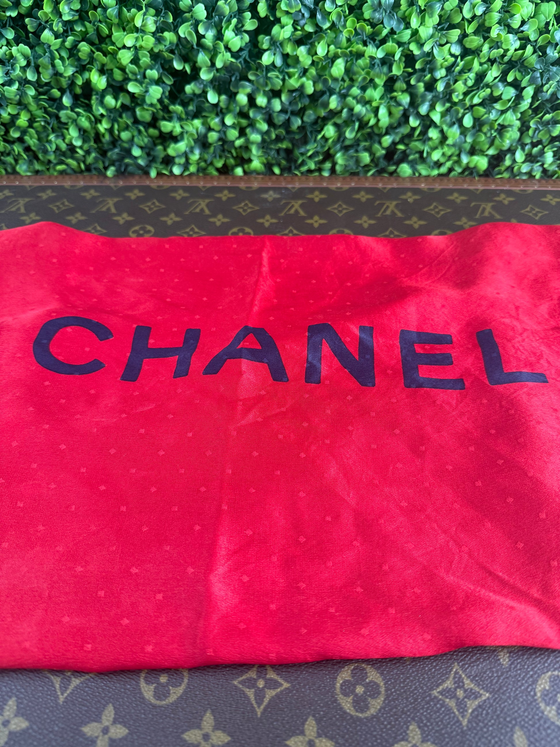 Chanel CC Logo 100% Scarf