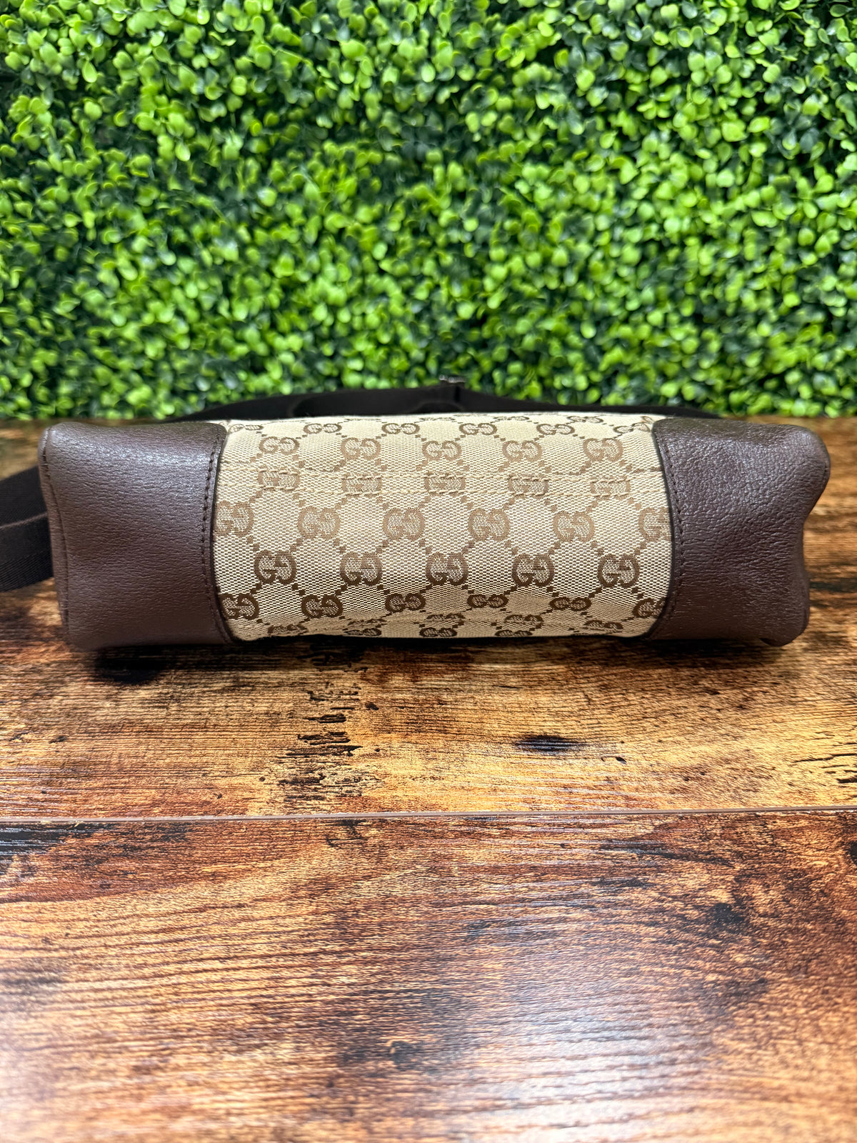 Gucci GG Crossbody Canvas