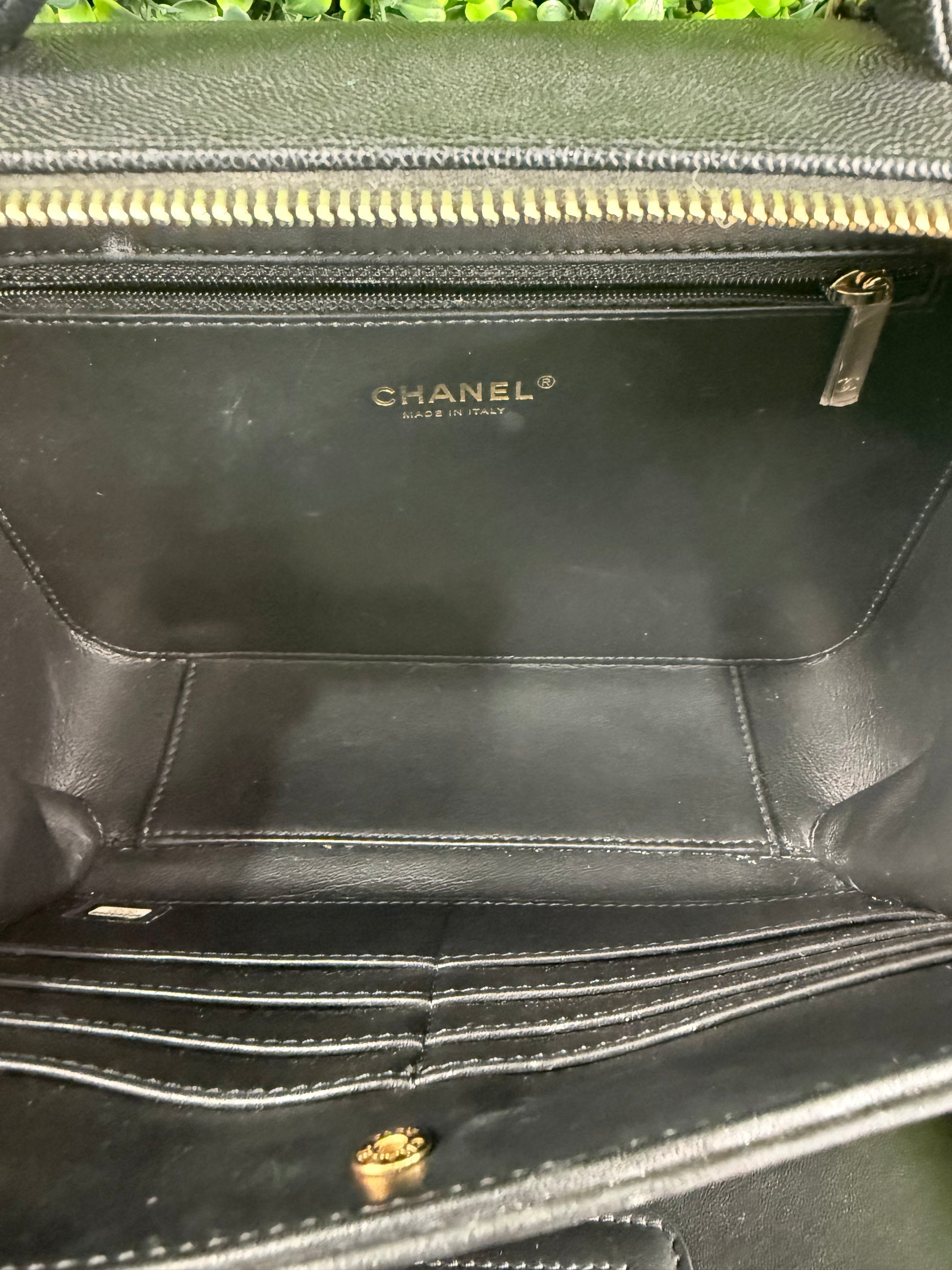 Chanel Filigree Quilted Caviar Vanity Case