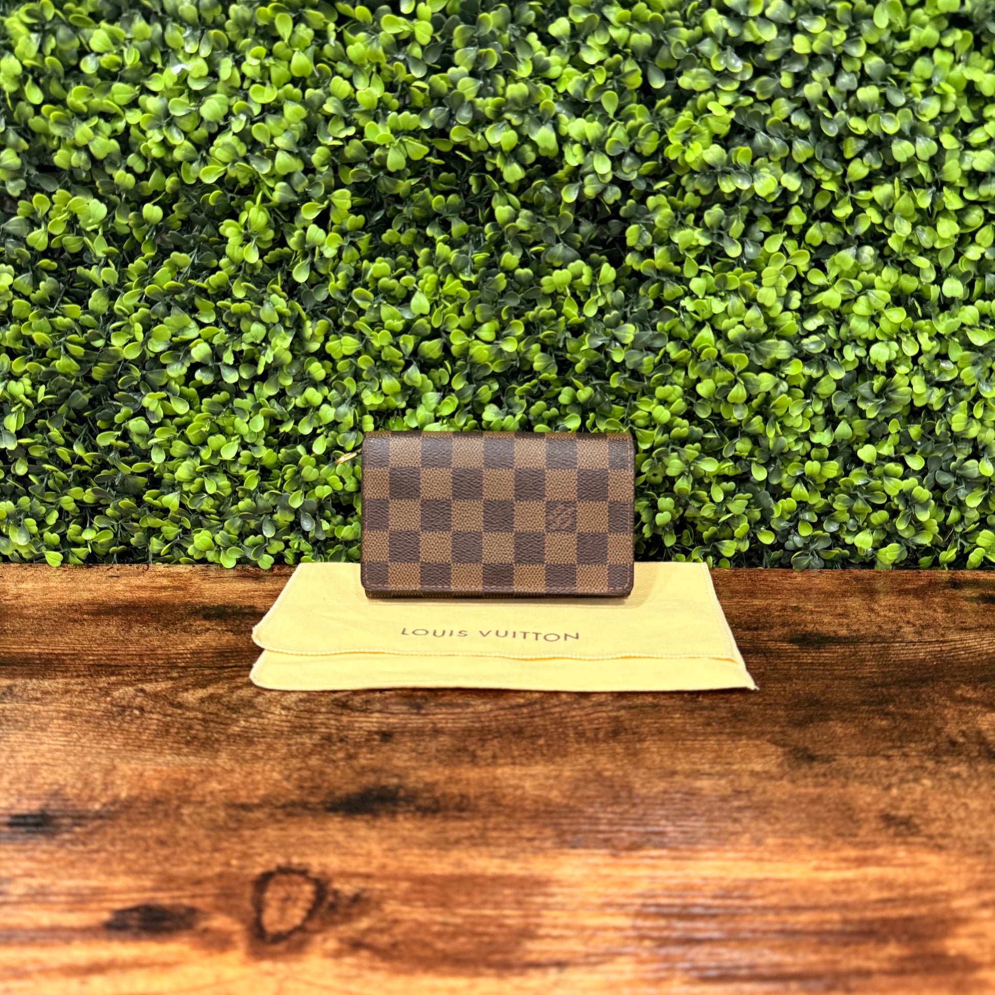Louis Vuitton Damier Ebene Porte Tresor Wallet