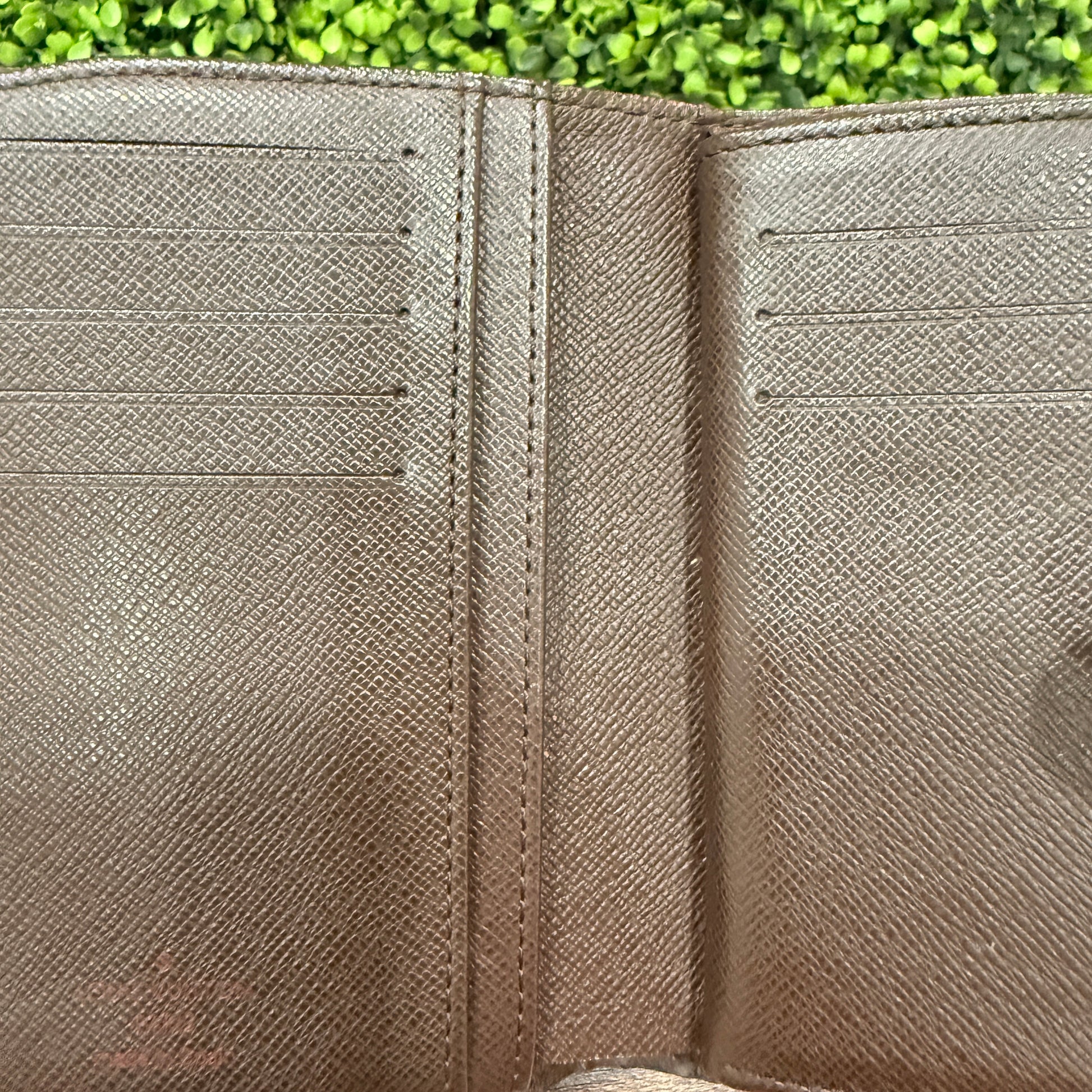 Louis Vuitton Damier Ebene Portefeuille Wallet