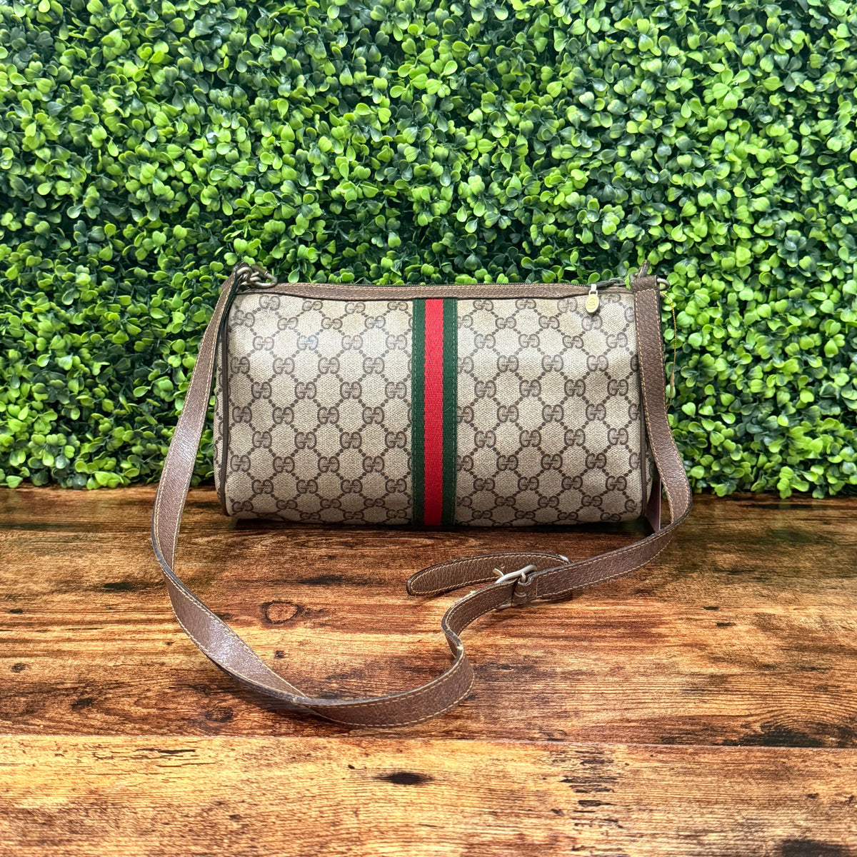 Gucci Vintage GG Supreme Sherry Line