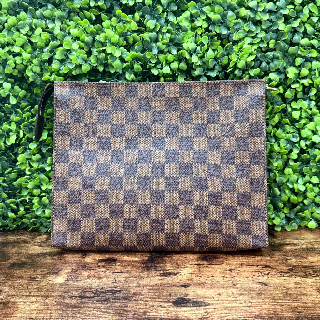 Louis Vuitton Damier Ebene Toiletry Pouch 26