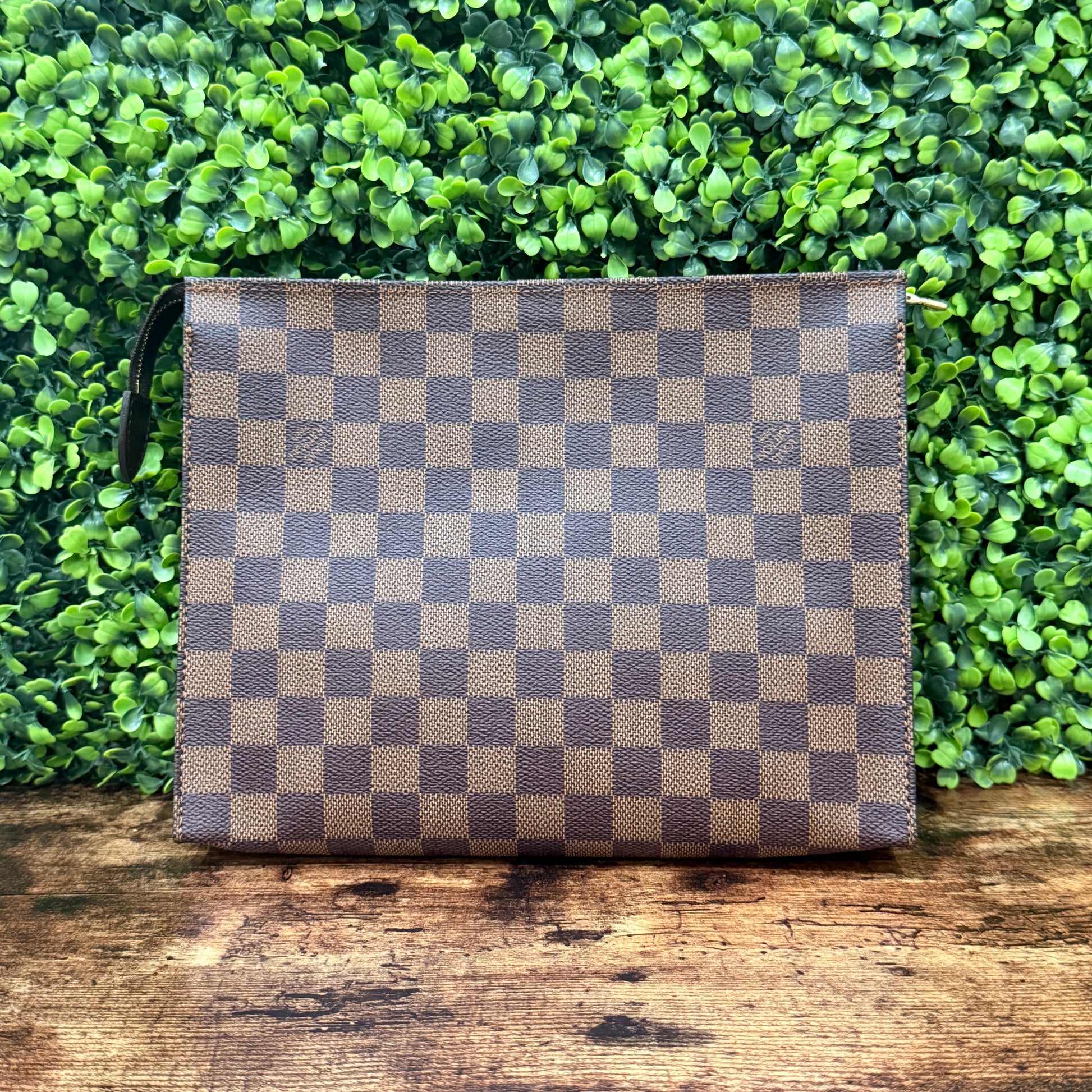 Louis Vuitton Damier Ebene Toiletry Pouch 26