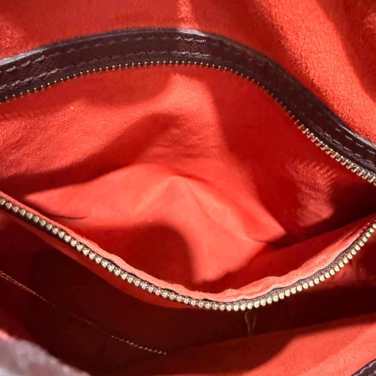 Louis Vuitton Marais Bucket Bag Damier Ebene