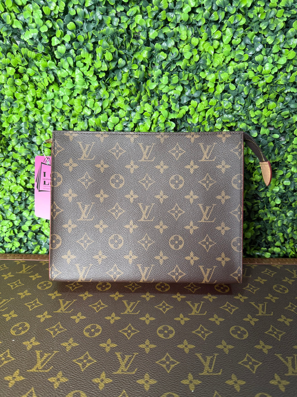 Louis Vuitton Pochette Toiletry 26 Monogram