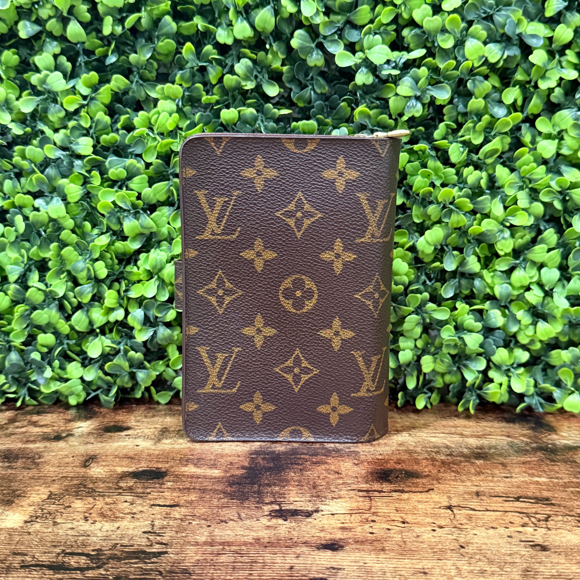 Louis Vuitton Monogram Porte Papier Wallet