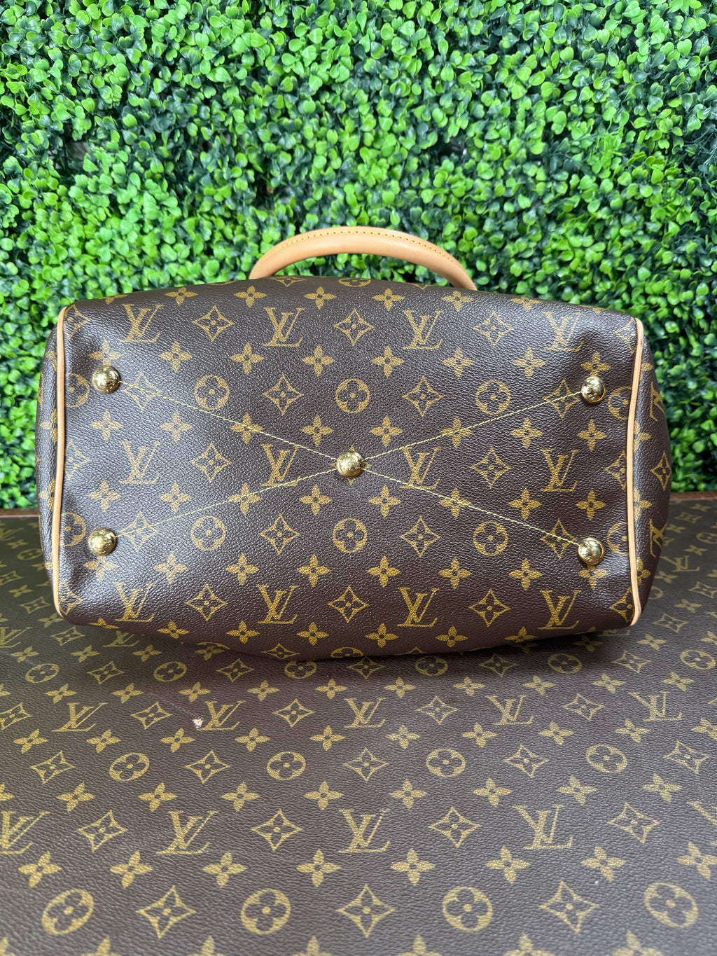 Louis Vuitton Tivoli GM Monogram