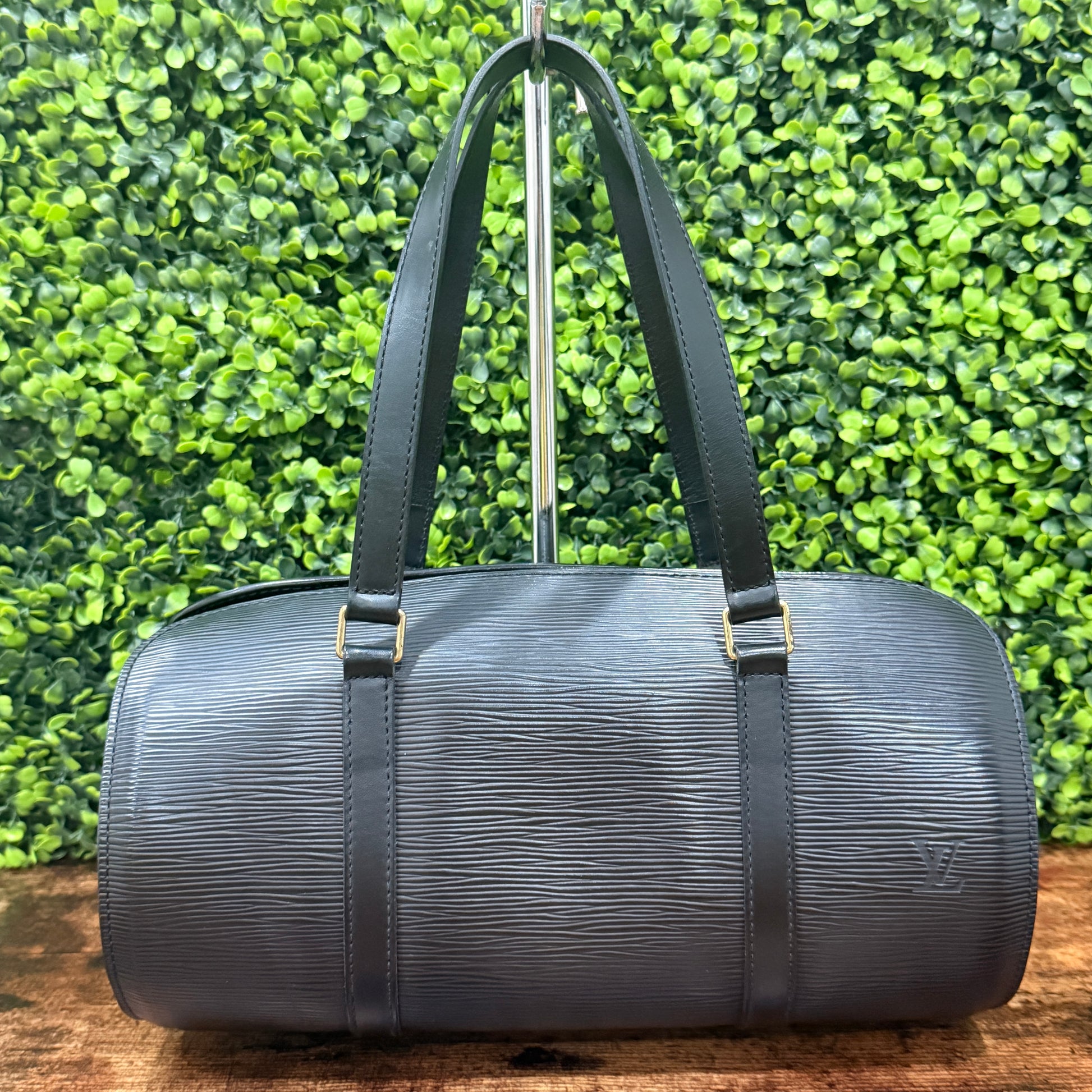 Louis Vuitton Epi Black Pavilion Handbag