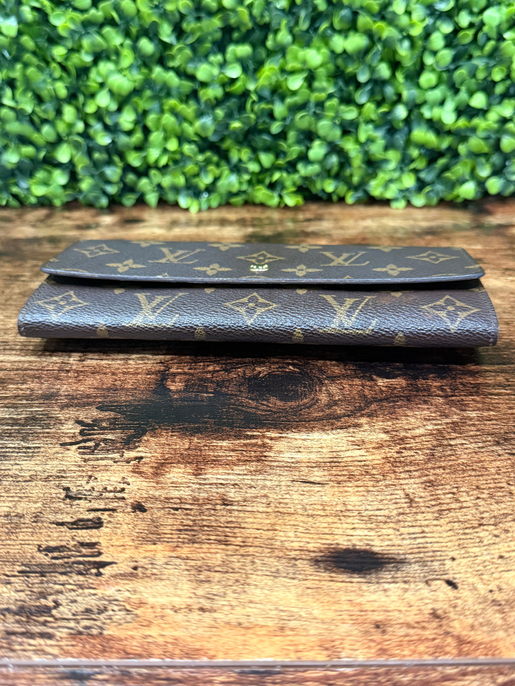 Louis Vuitton Sarah Wallet Monogram
