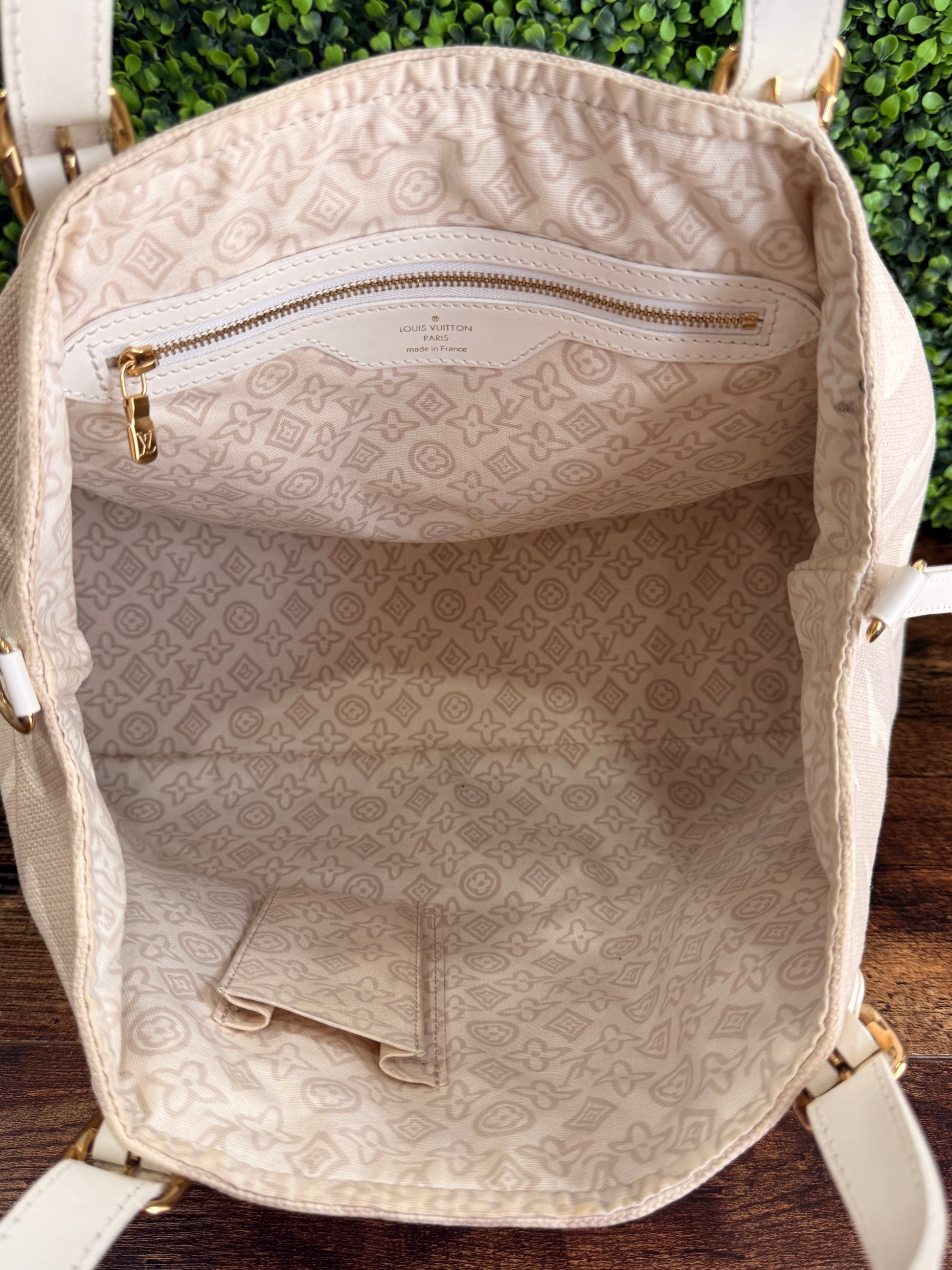 Louis Vuitton Tahitienne Cabas PM Sandy