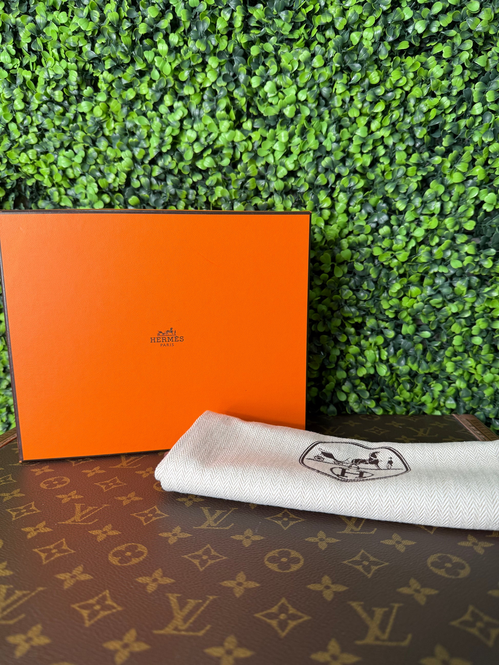 Hermes Red Kelly Clutch