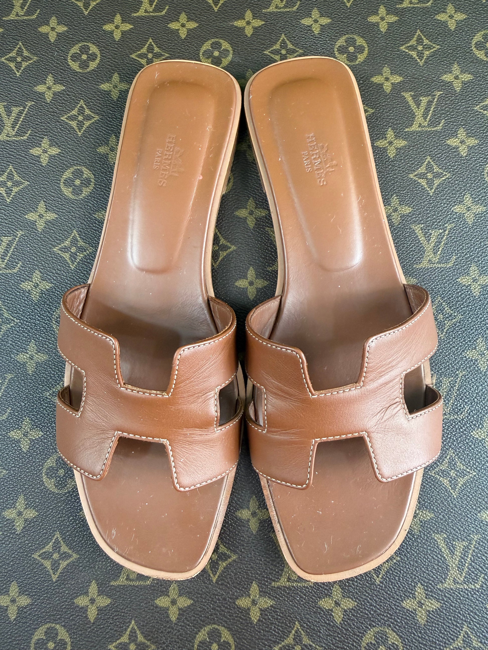 Hermes Oran Leather Sandals