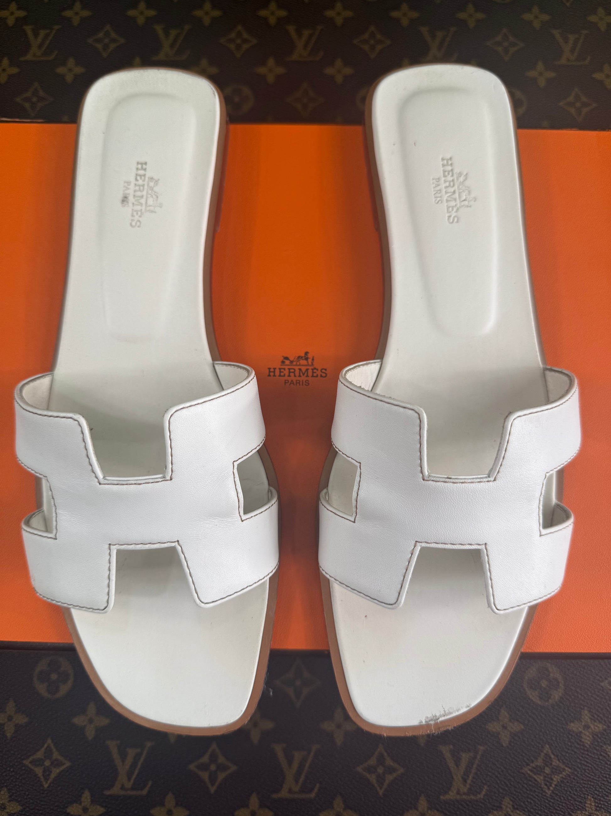 Hermes Oran Leather Sandals White