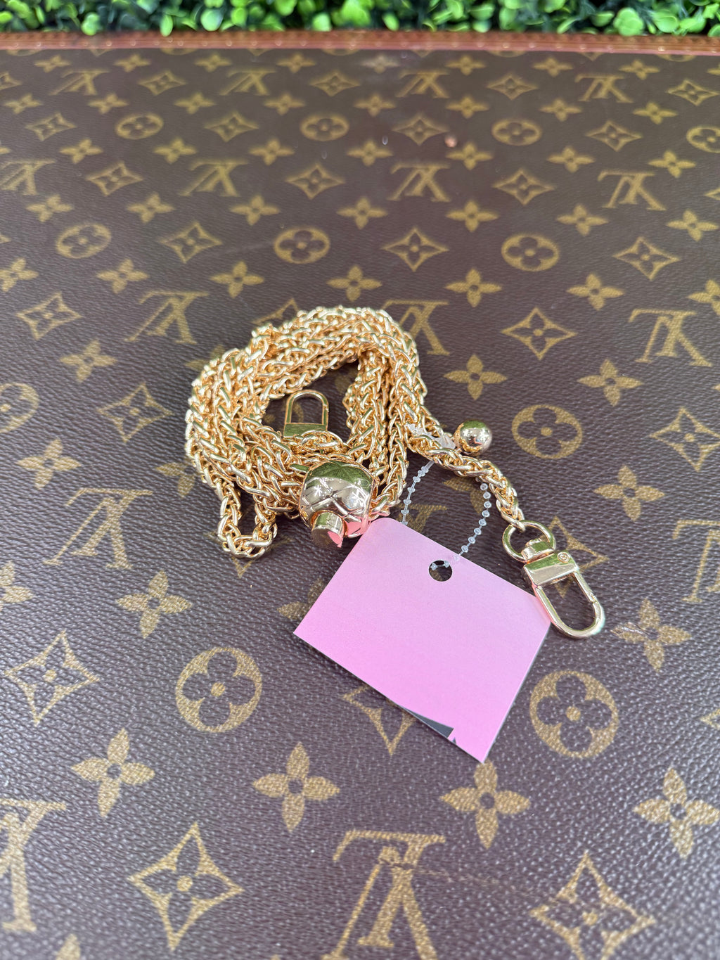 No-Brand Gold Chain Strap