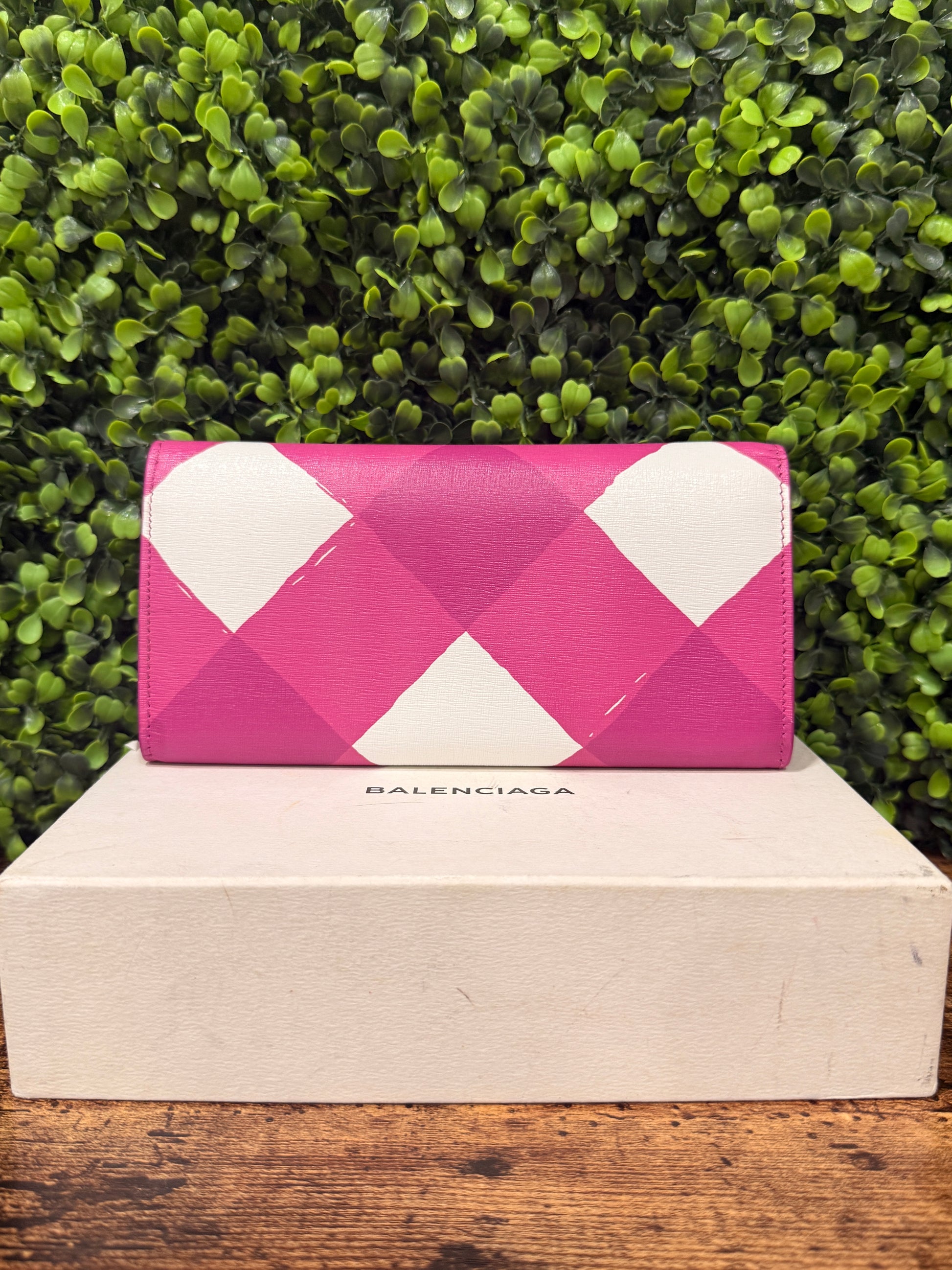 Balenciaga Essential Money Flap Long Wallet