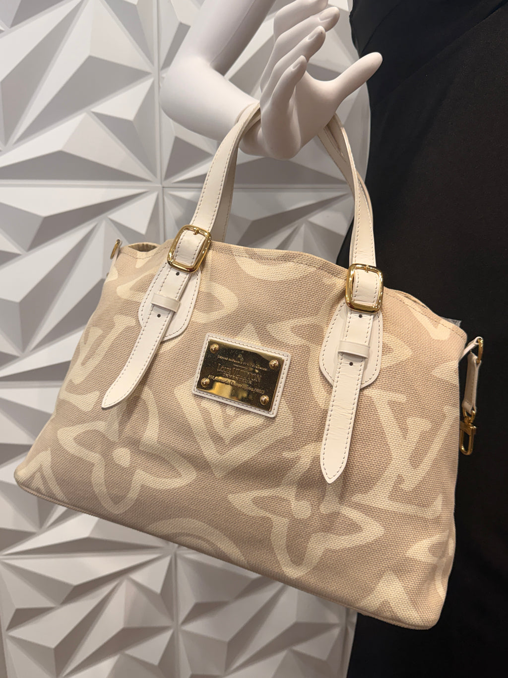 Louis Vuitton Tahitienne Cabas PM Sandy