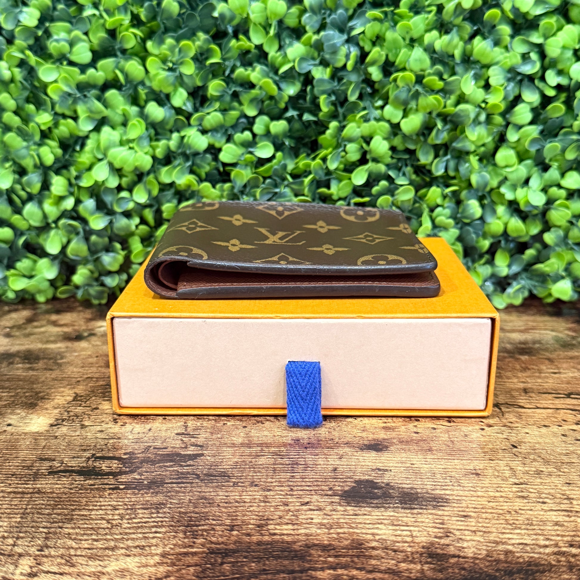 Louis Vuitton Multiple Wallet Monogram