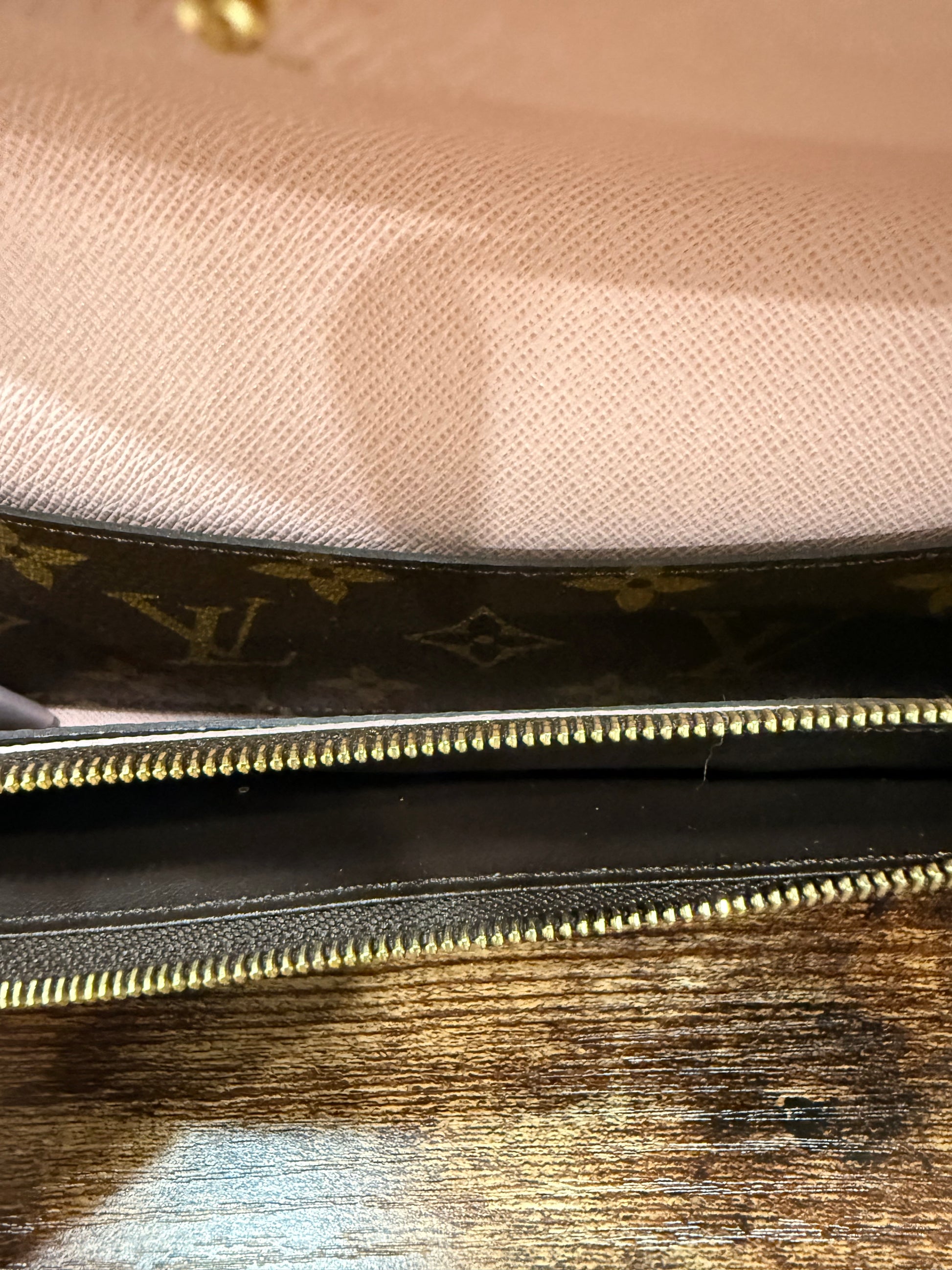 Louis Vuitton Classic Emilie Wallet Monogram