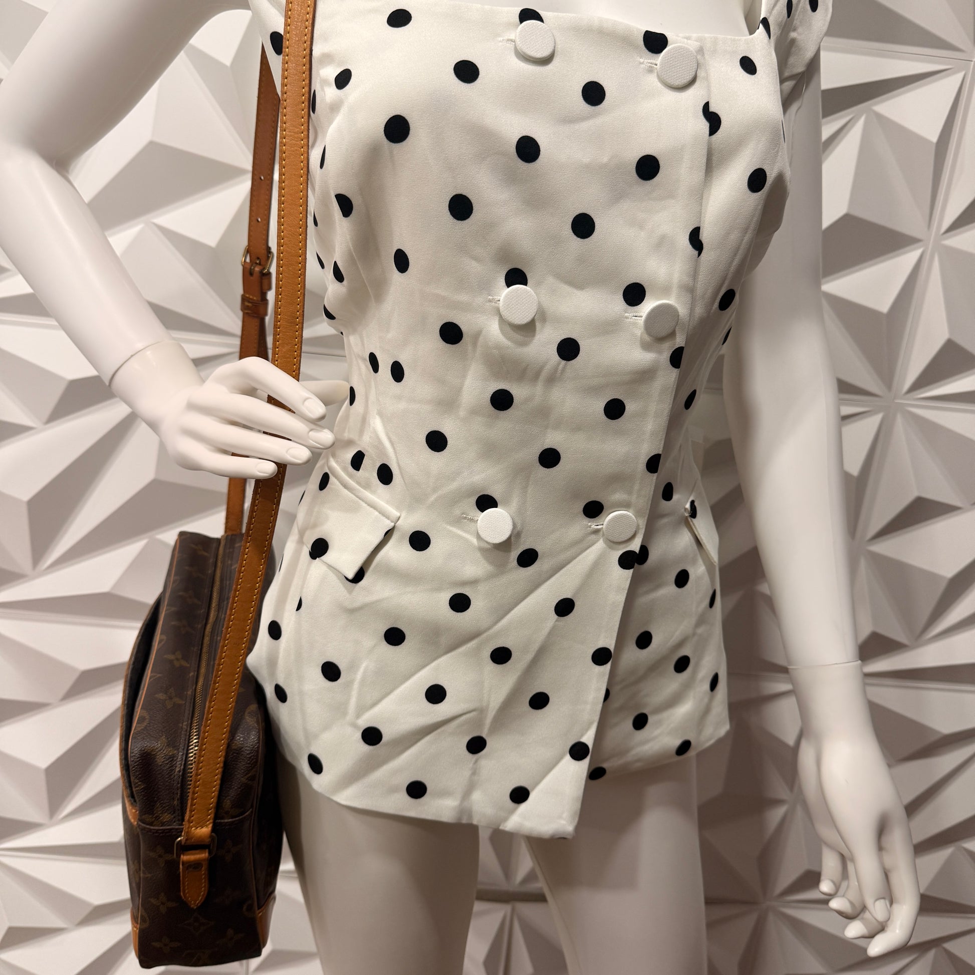 Louis Vuitton Monogram Trocadero 30