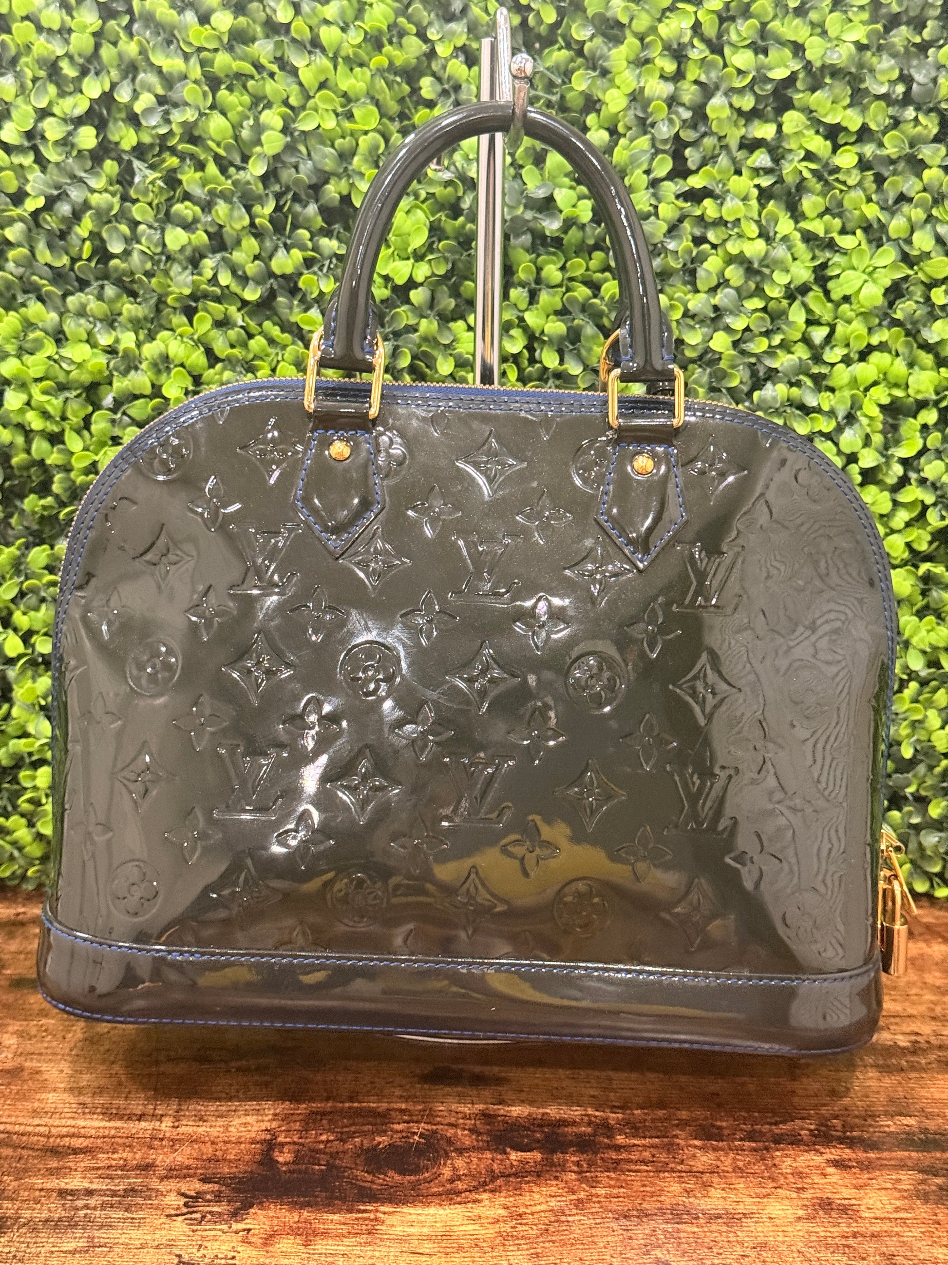 Louis Vuitton Alma Vernis Patent Monogram