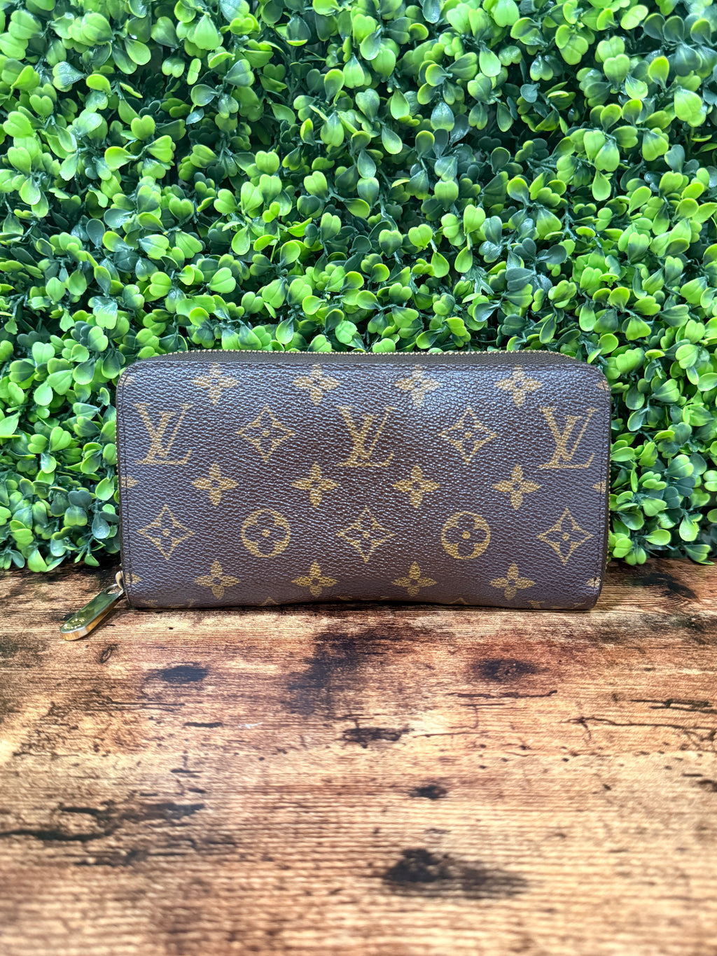 Louis Vuitton Zippy Wallet Monogram