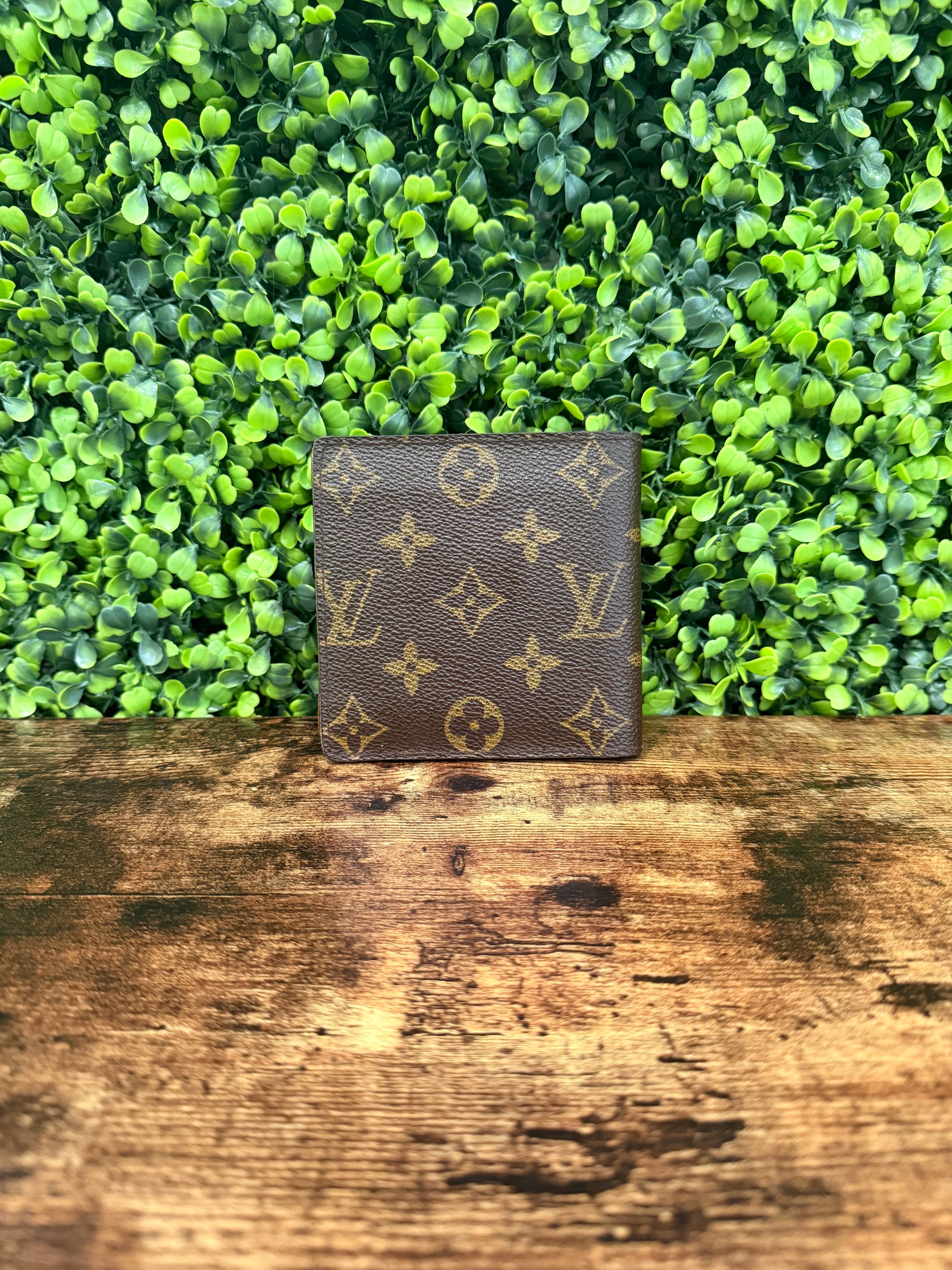 Louis Vuitton Mens Wallet Monogram
