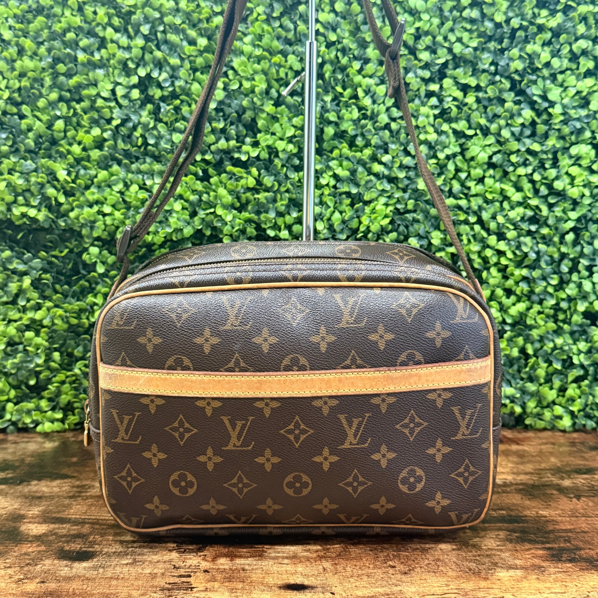 Louis Vuitton Reporter PM Monogram