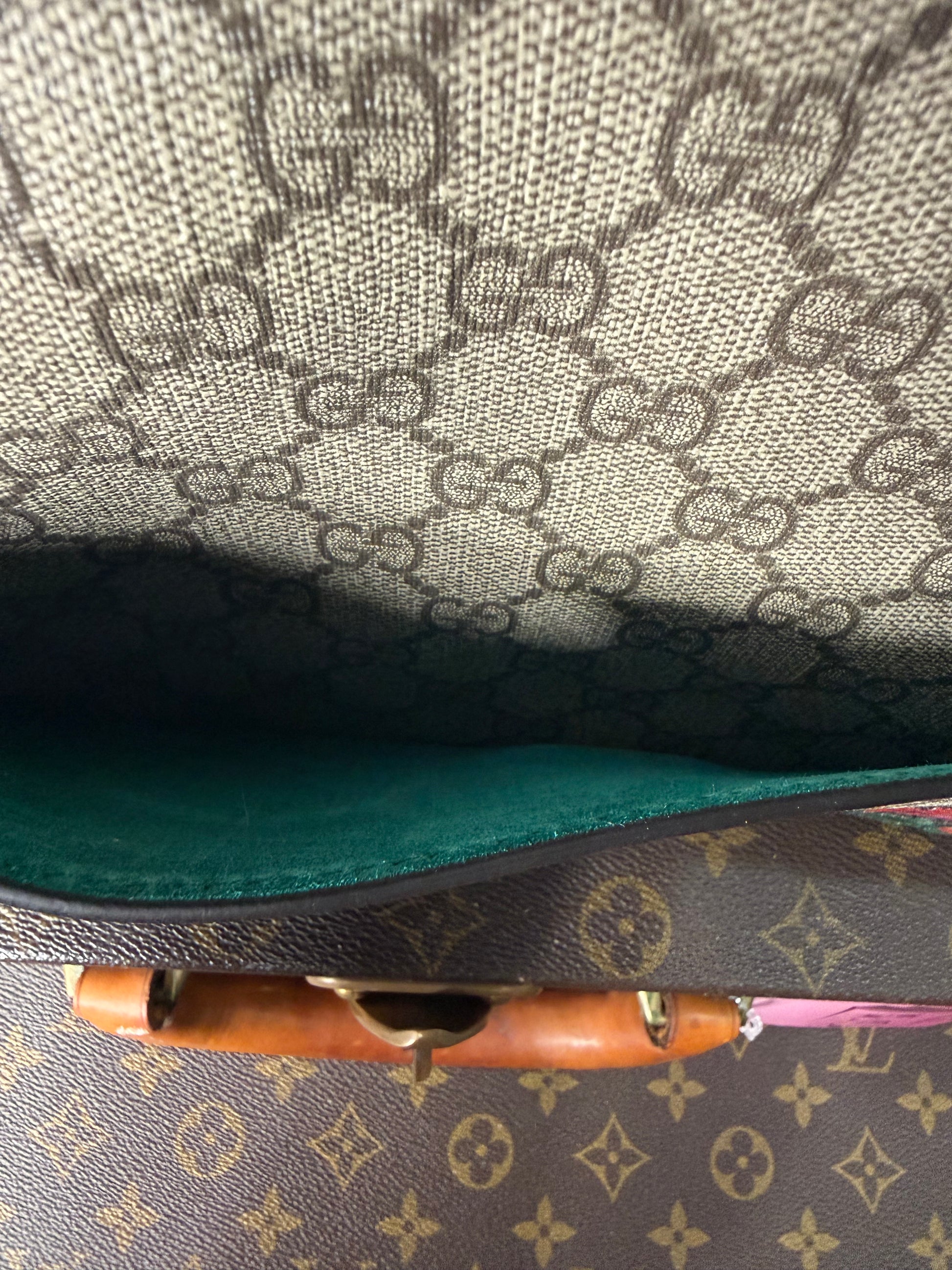 Gucci Dionysus GG Supreme