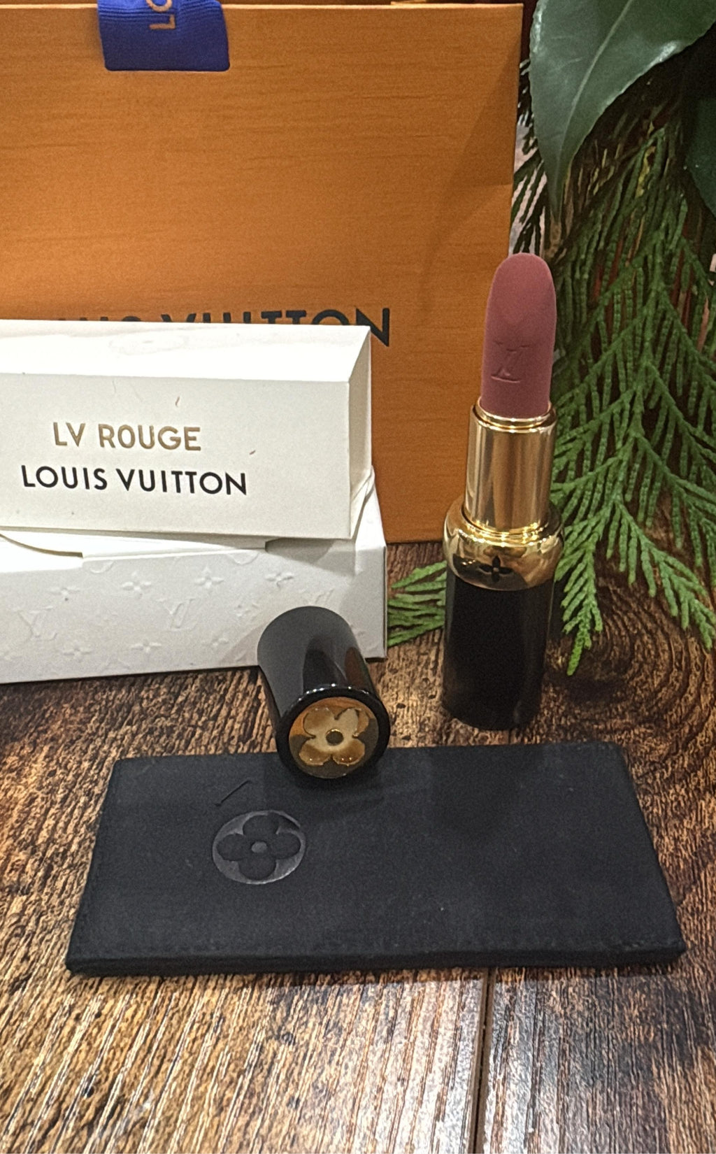 Louis Vuitton Makeup Rouge Matte 109 The Great Escape