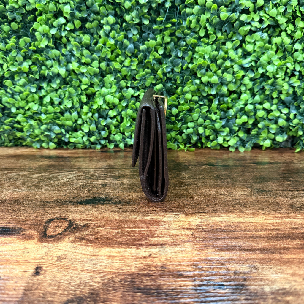 Gucci Continental Wallet Canva