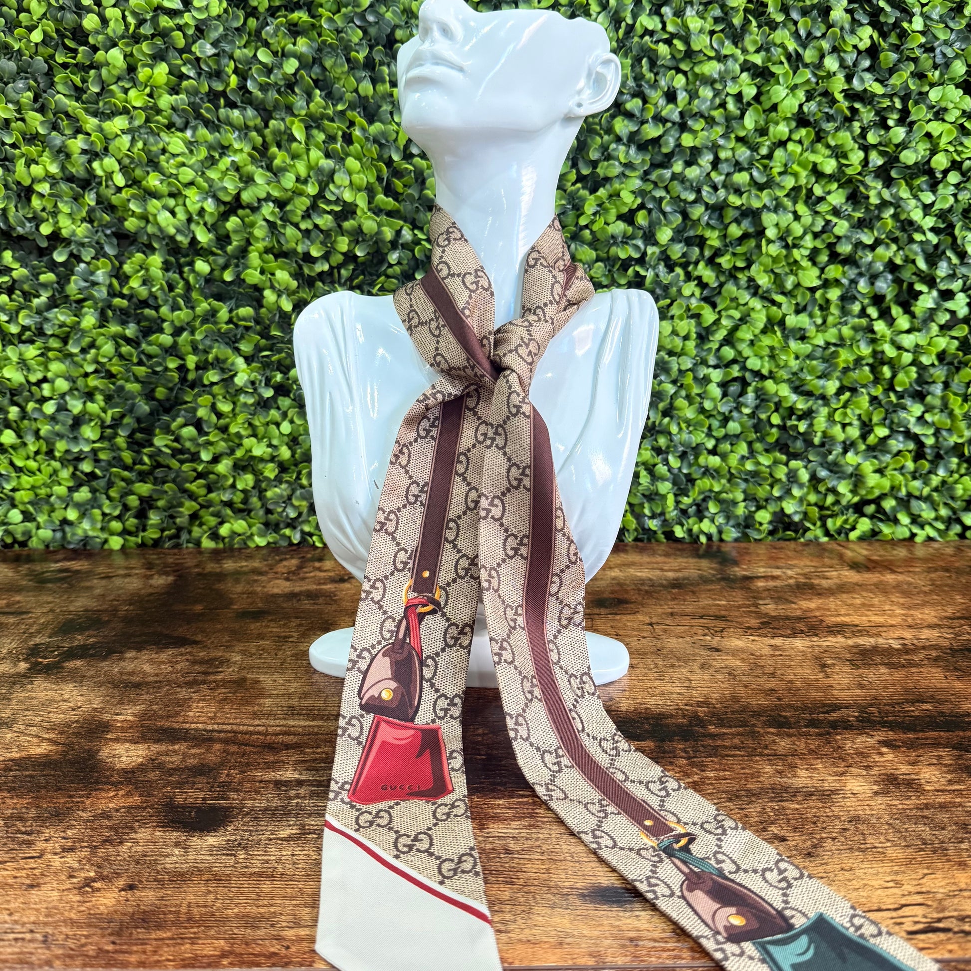 Gucci Twilly Silk Scarf