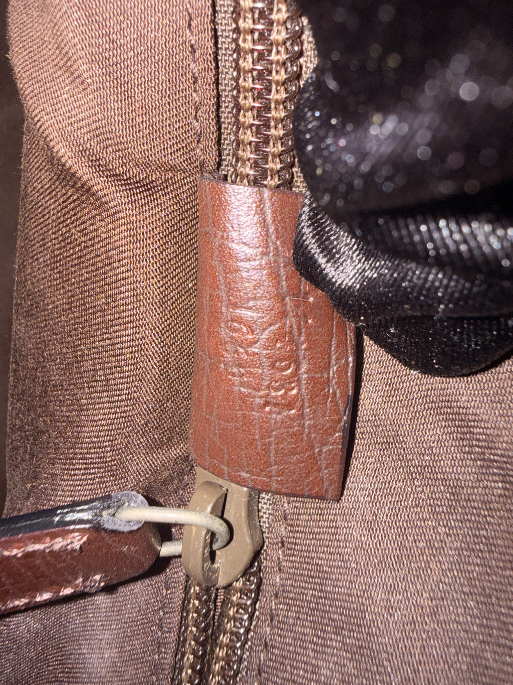 Gucci GG Supreme Messenger Bag