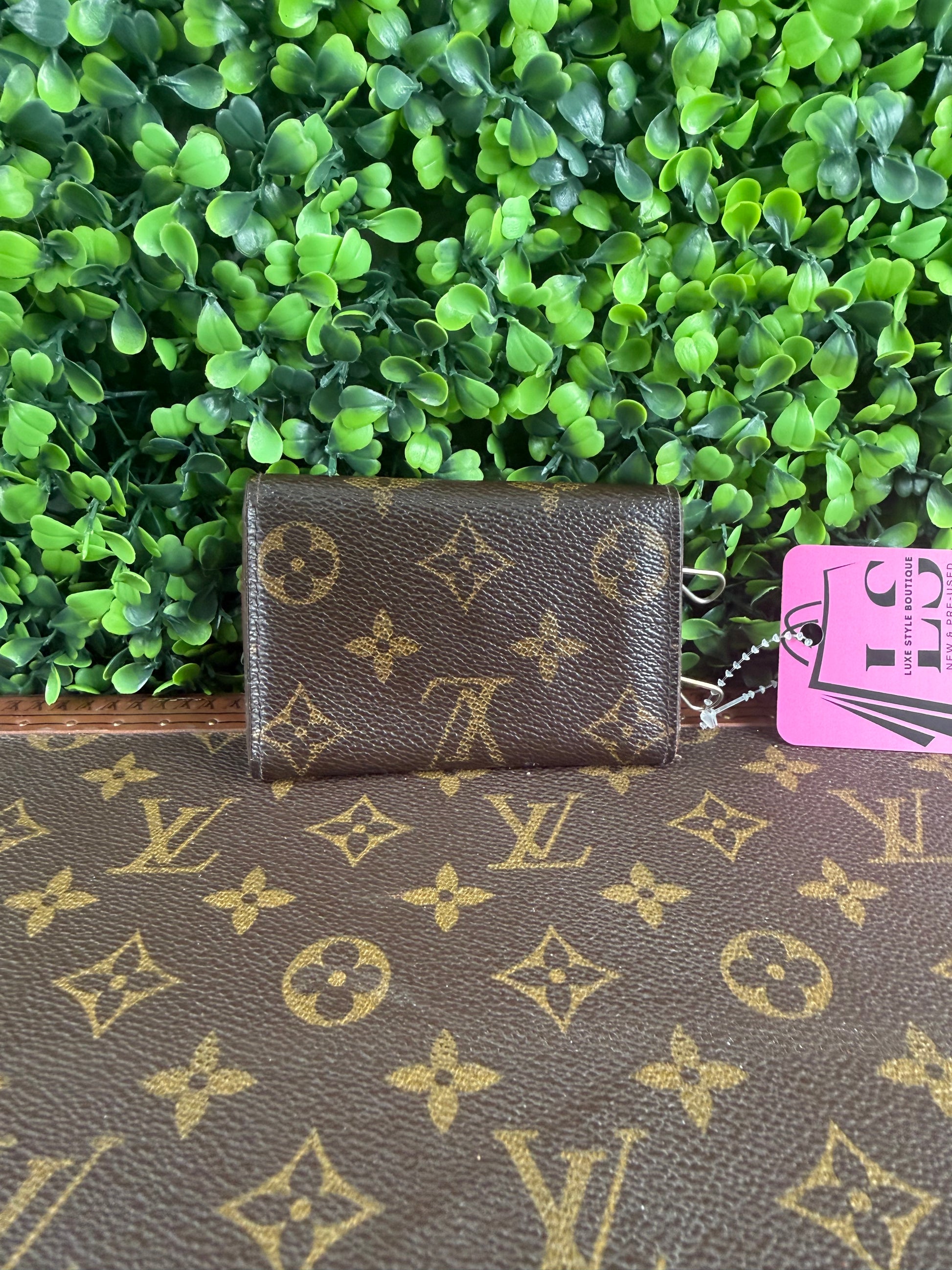 Louis Vuitton Monogram 6 Keyholder Cognac-Colored Interior