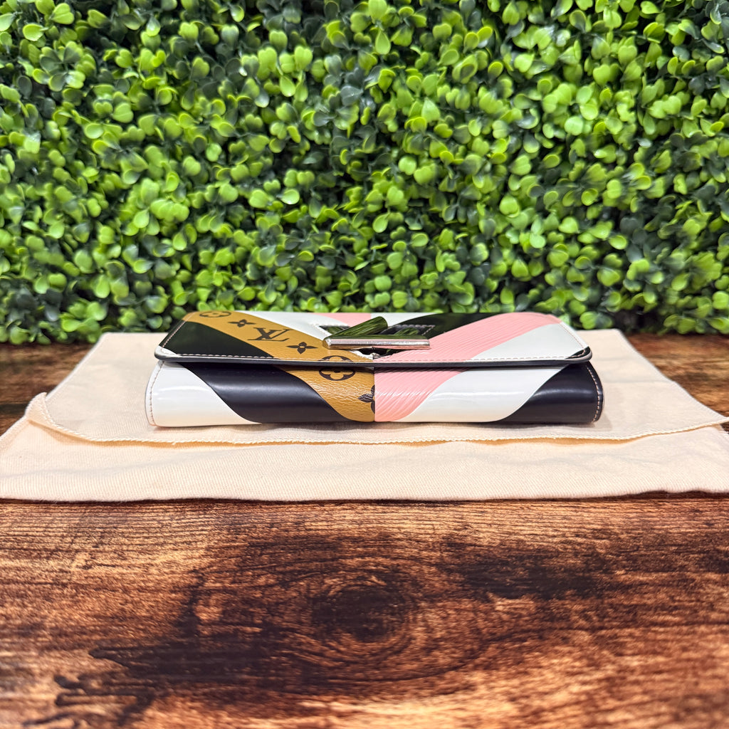 Louis Vuitton Twist Wallet Chevron Limited Edition
