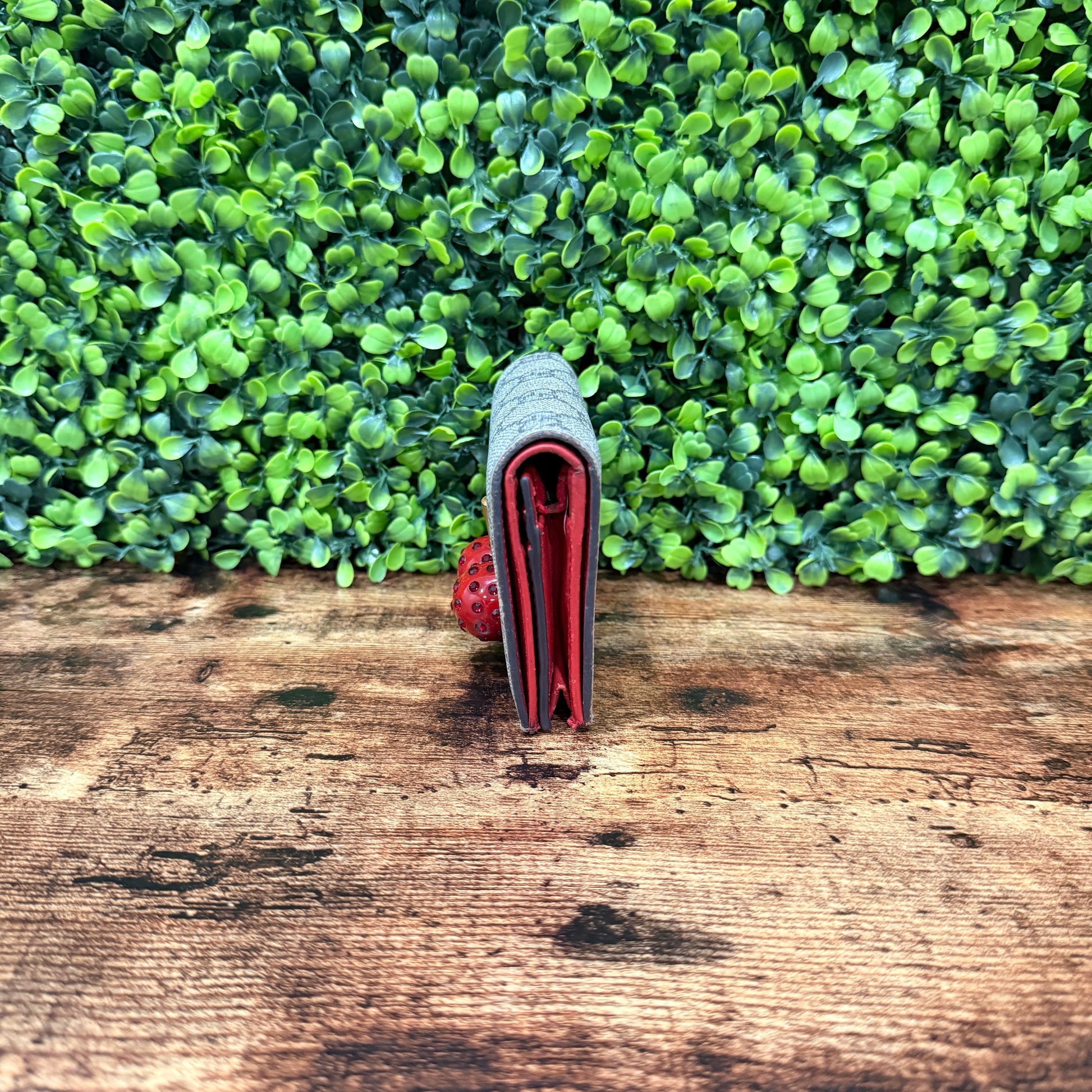 Gucci GG Supreme Cherry Compact Wallet