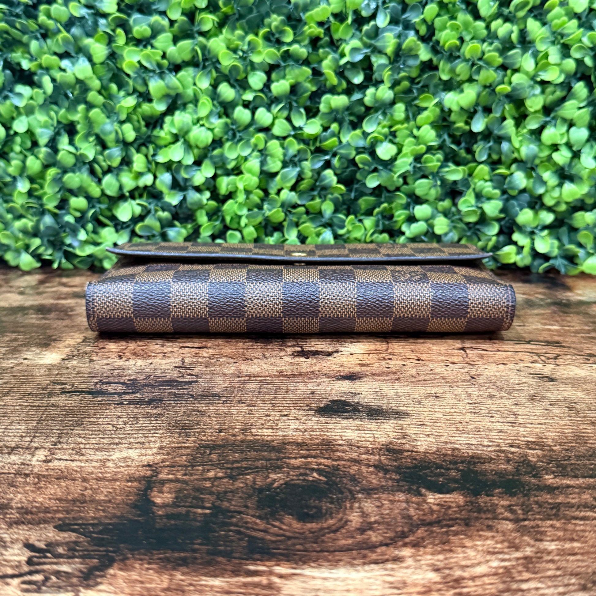 Louis Vuitton Sarah Wallet Damier Ebene