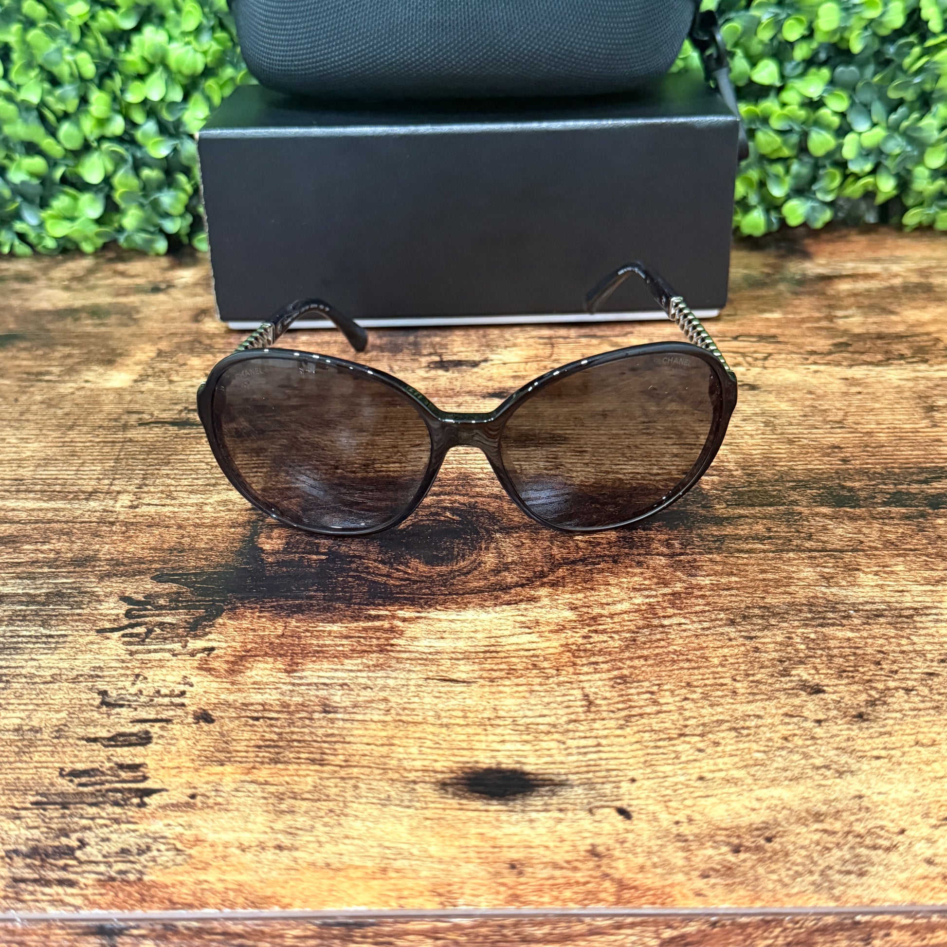 Chanel Perle Sunglasses